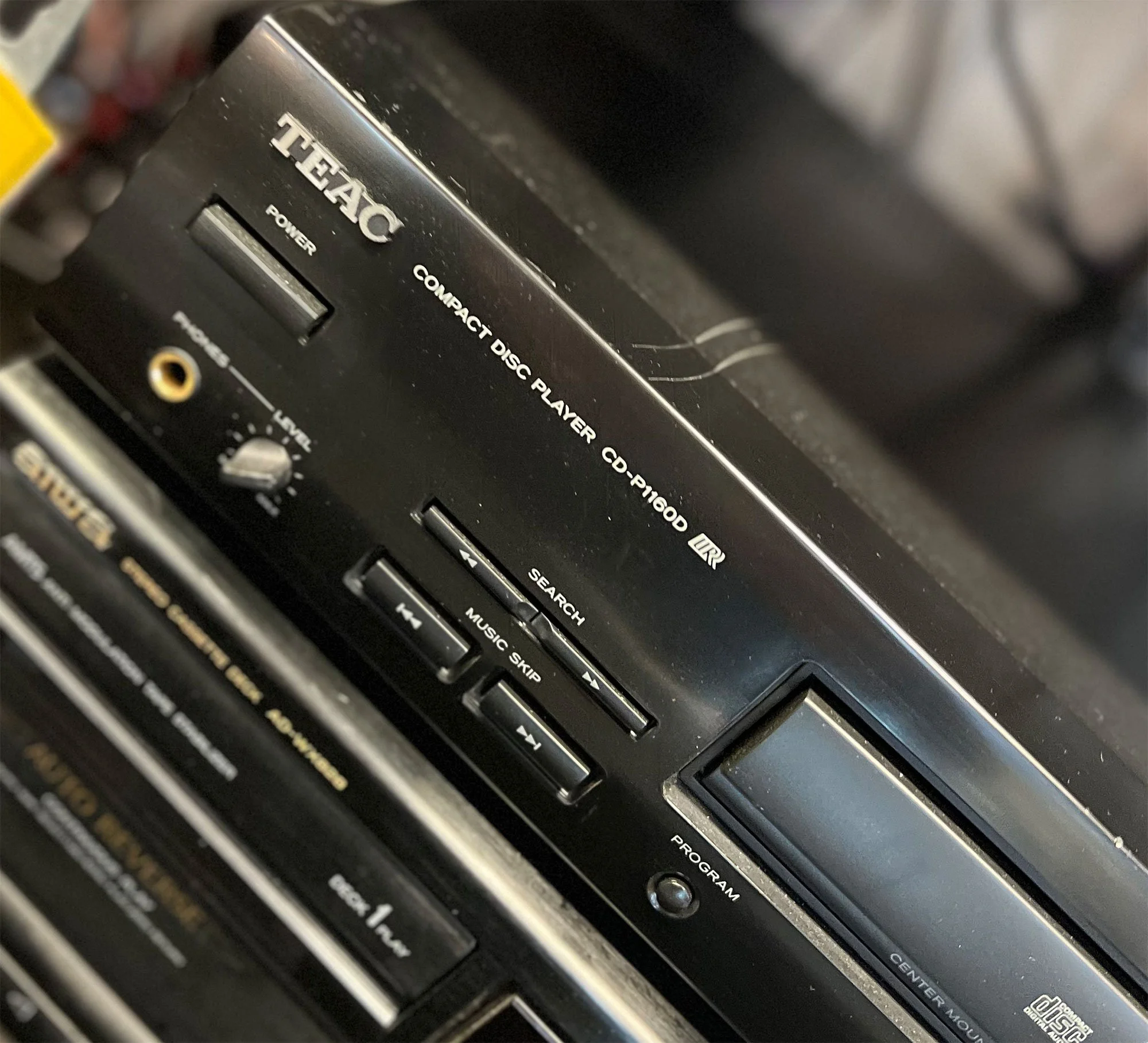 teac2-pod17.jpg