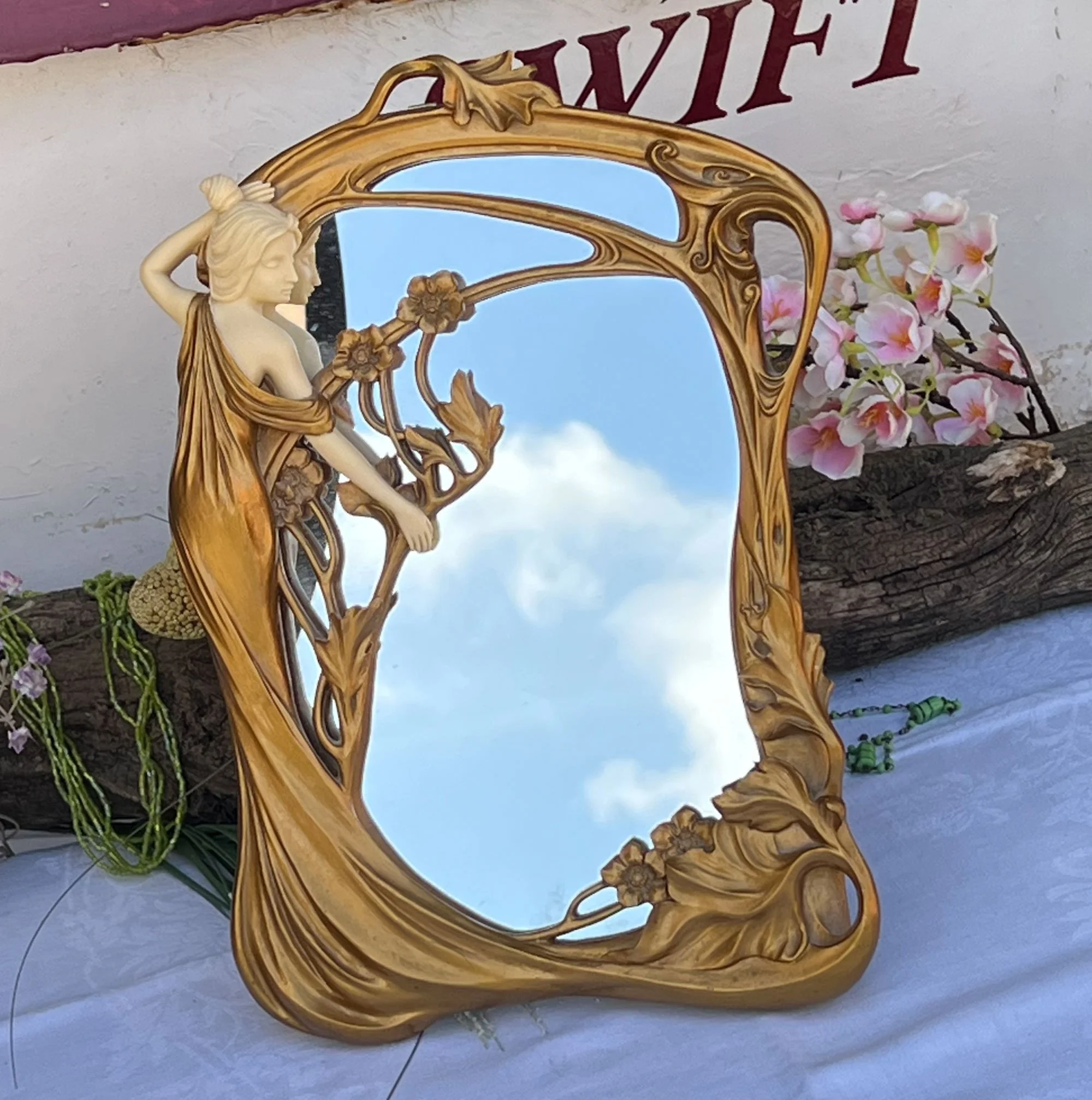 mirror-pod82.jpg