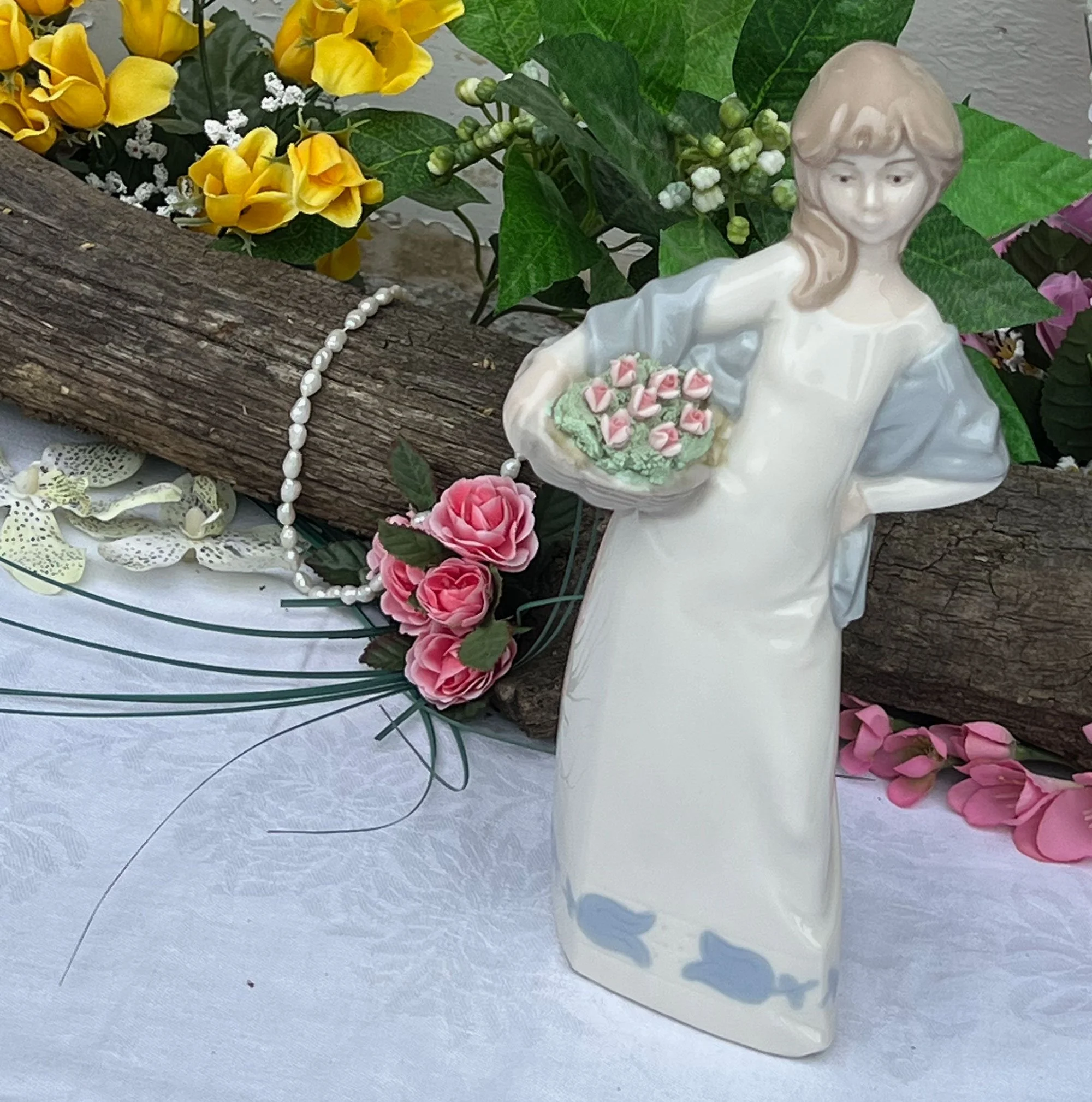Flower Girl Figurine