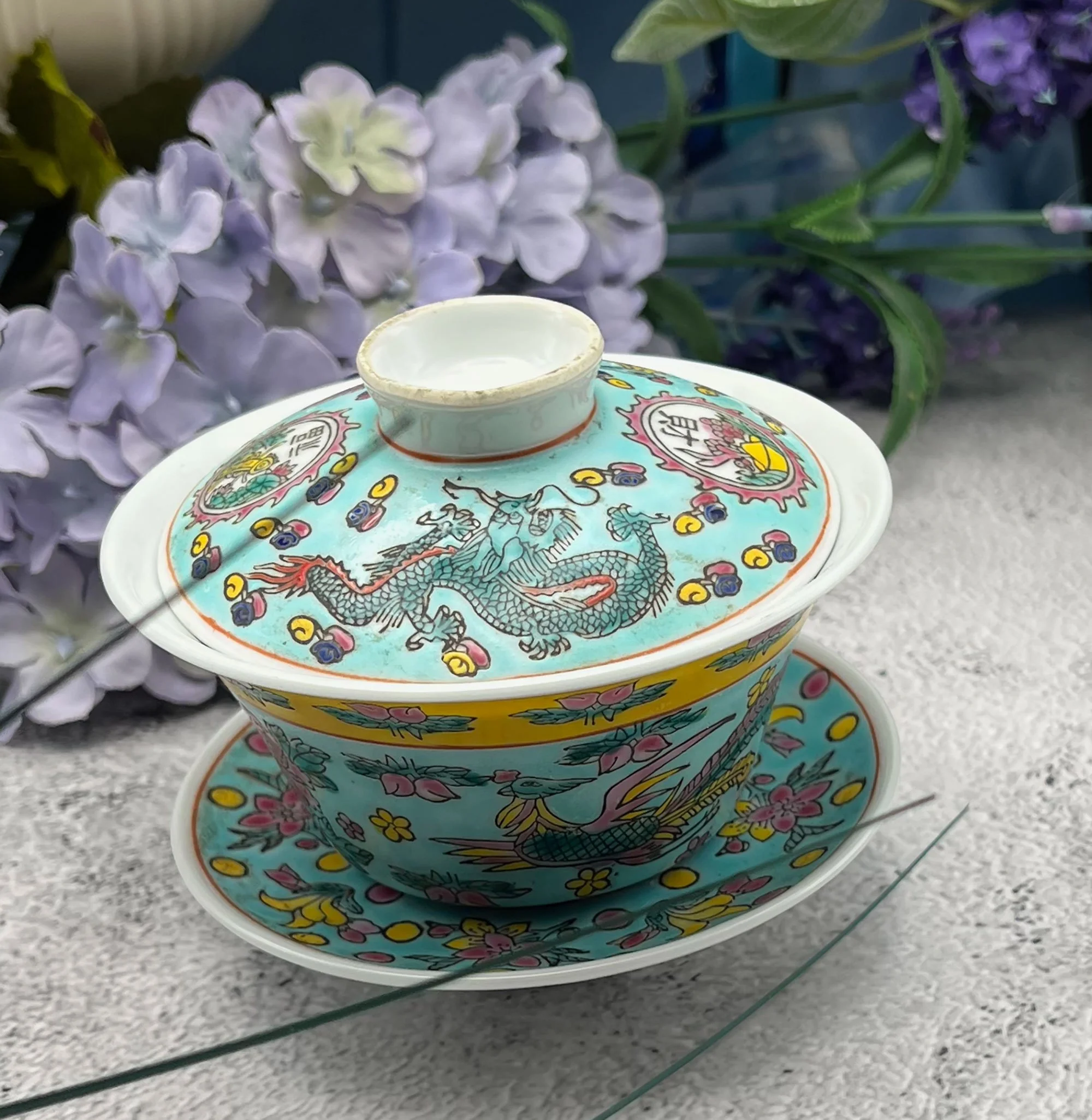 Dragon design Chinese trio