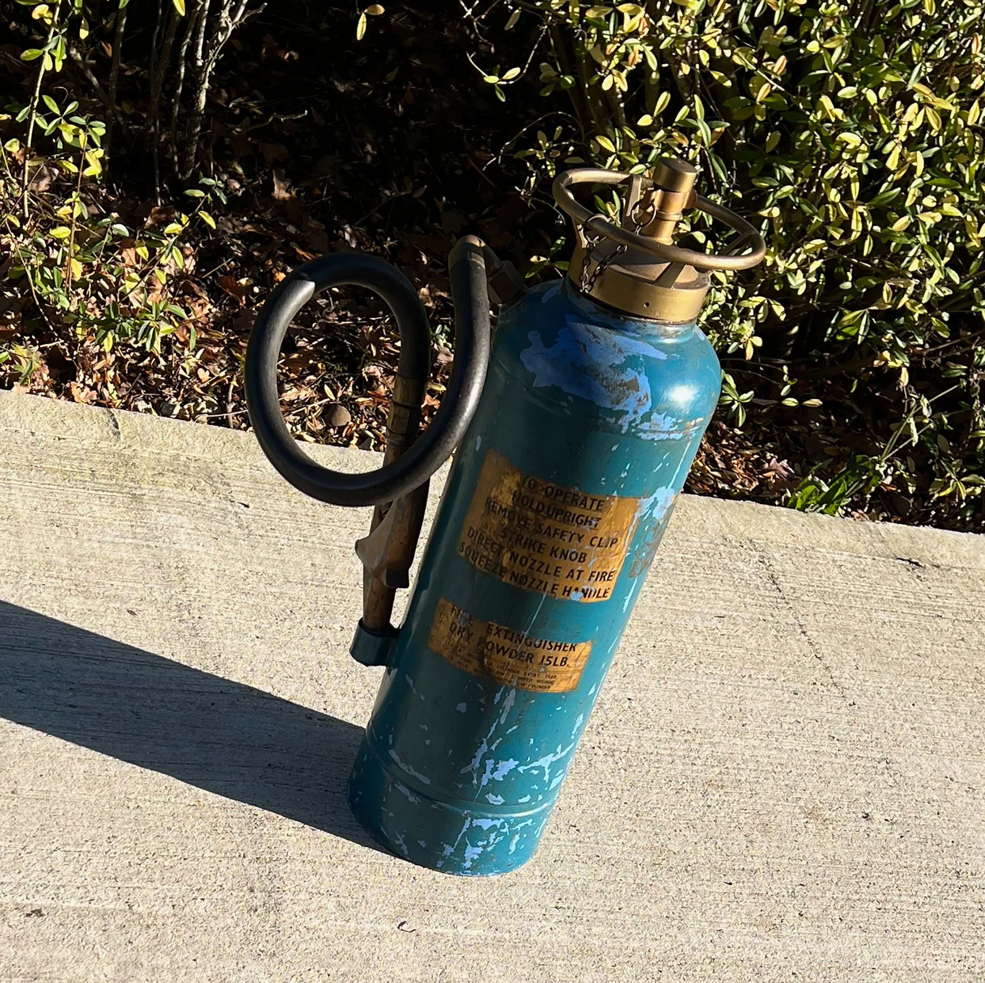 extinguisher1-pod75.jpg