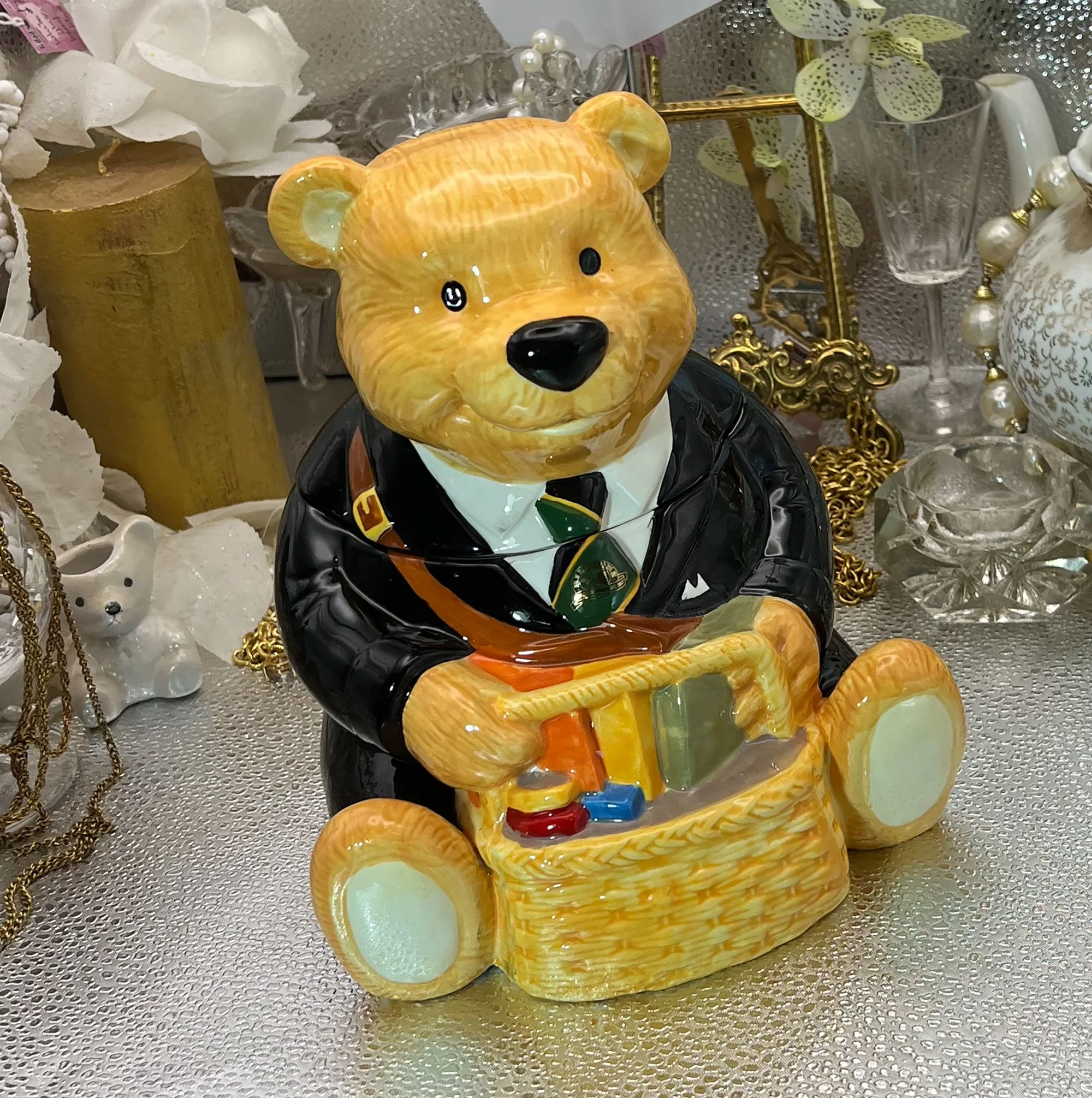 bearsweetjar1-pod16.jpg
