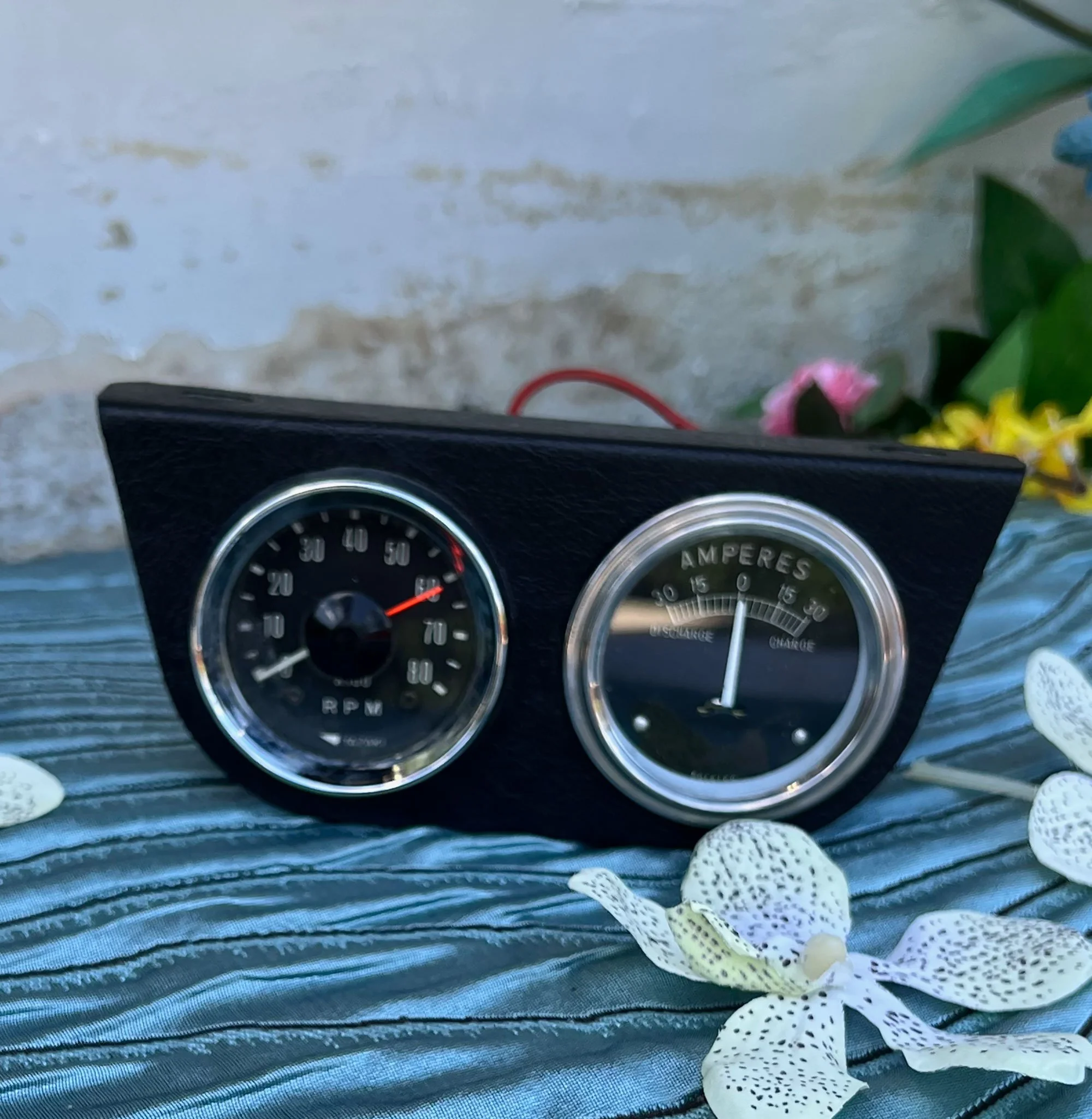 Yazaki car dashboard gauges