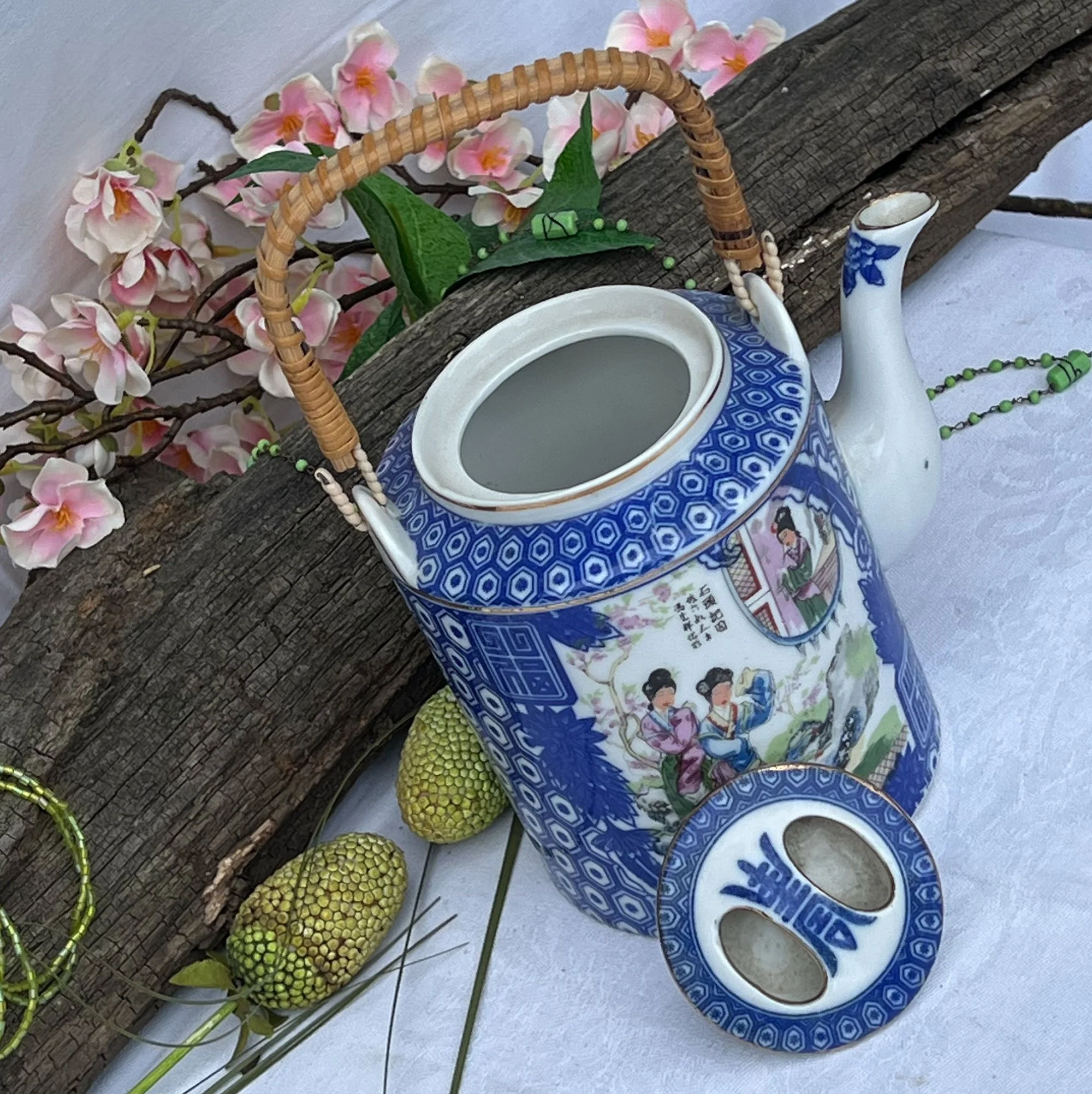teapot3-pod68.jpg