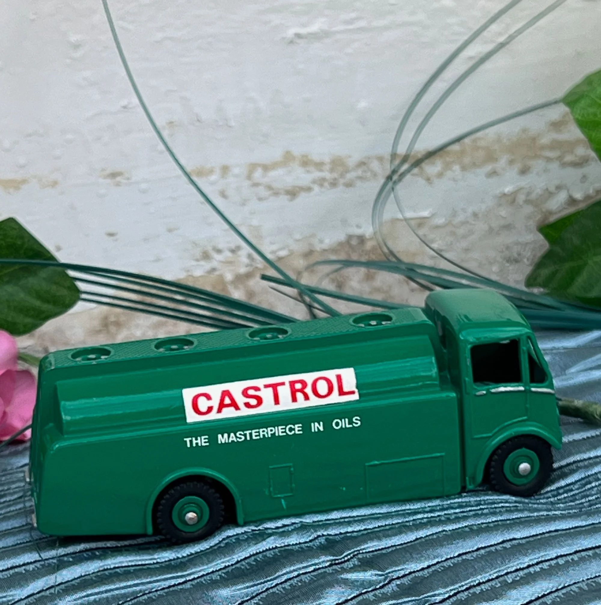 tanker2-pod106.jpg