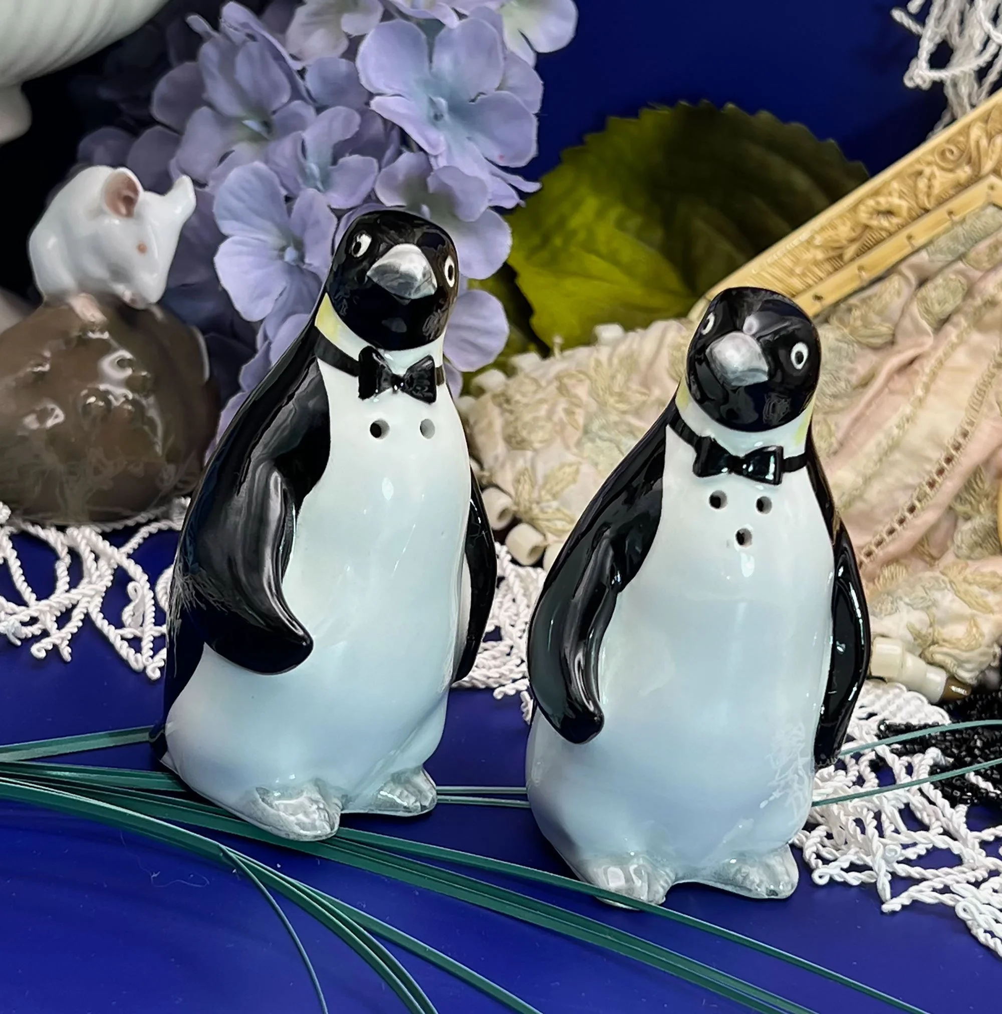 Japanese Otagiri penguin cruet set