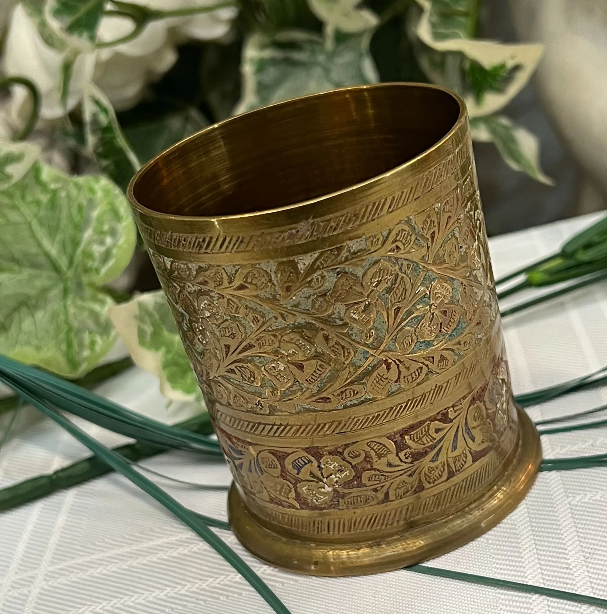 Decorative brass pot