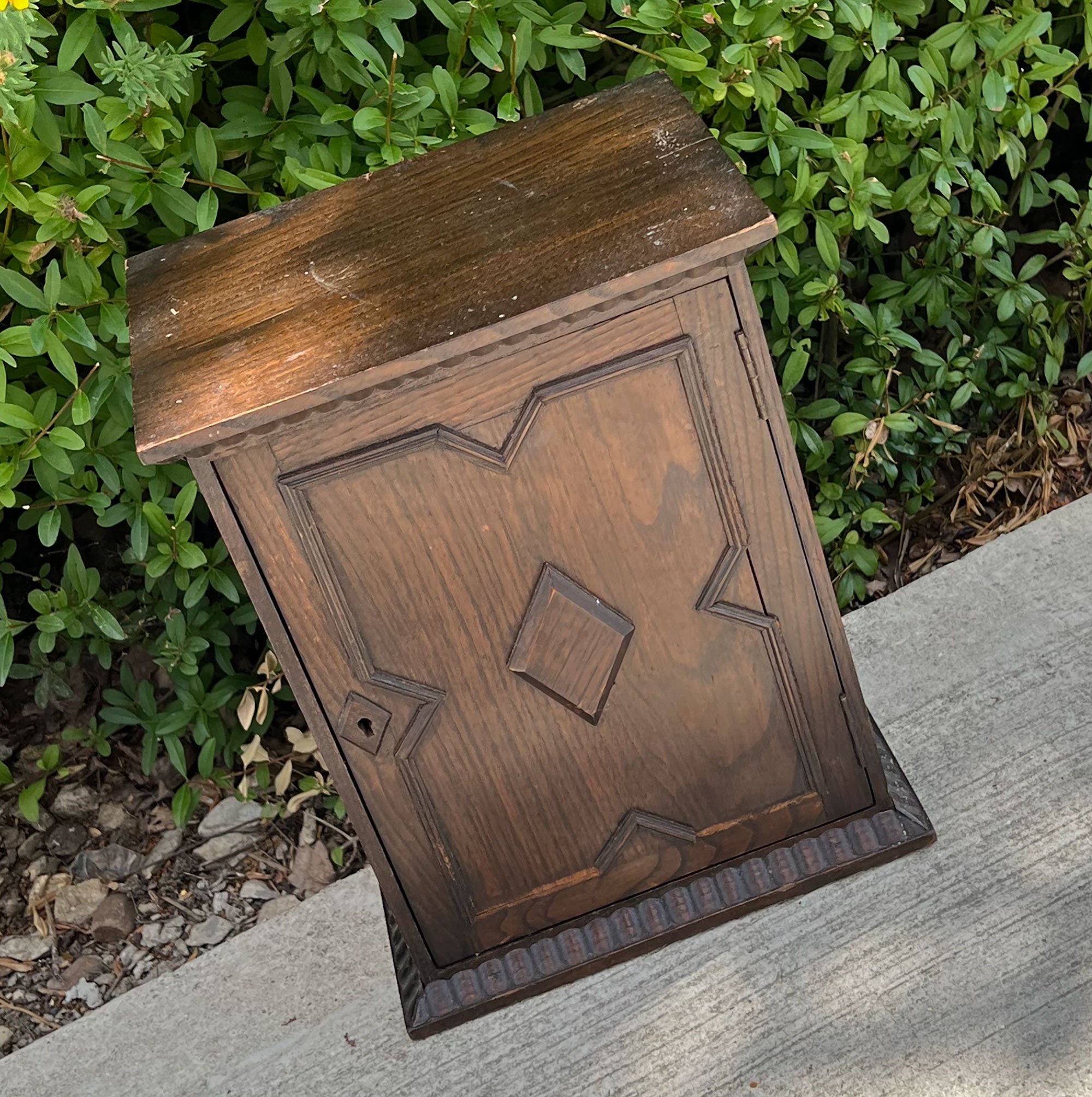 cabinet-pod37.jpg