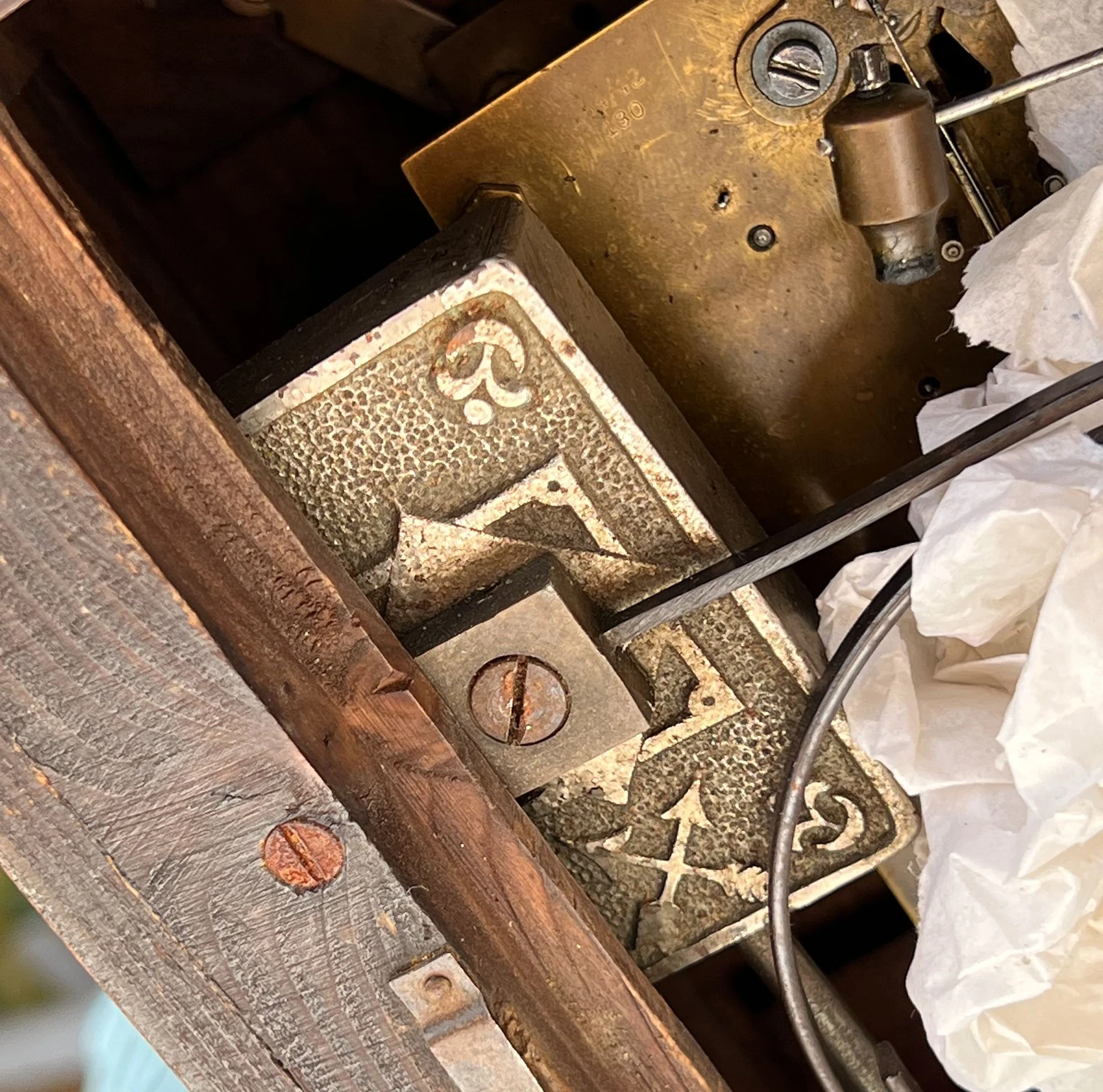 clock6-pod108.jpg