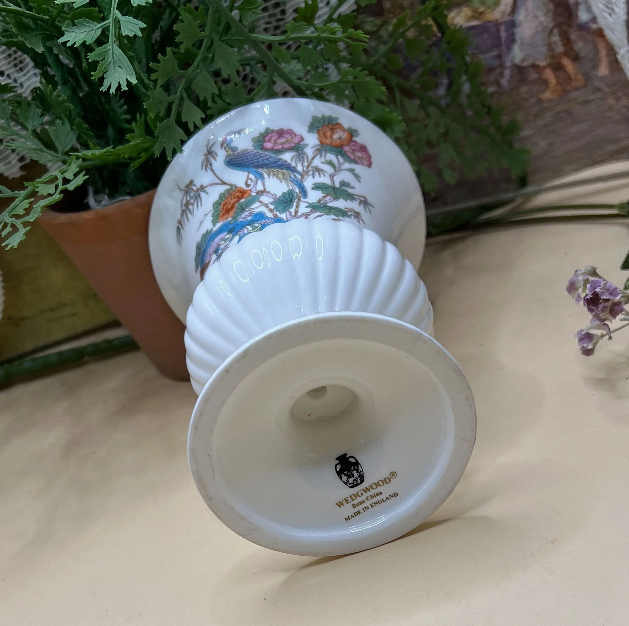 pedestalvase3-pod85.jpg