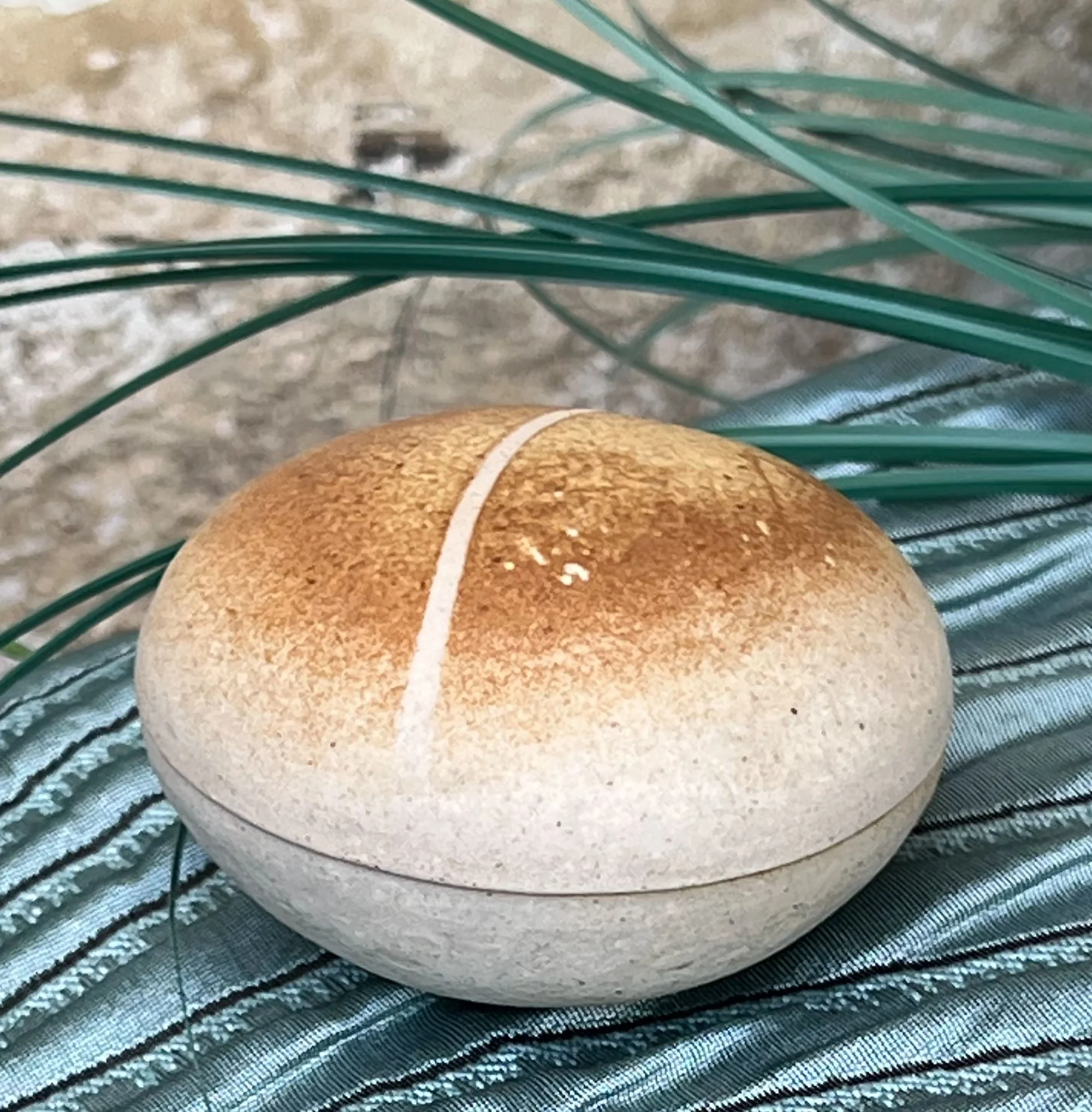 Stone Shape Trinket Pot