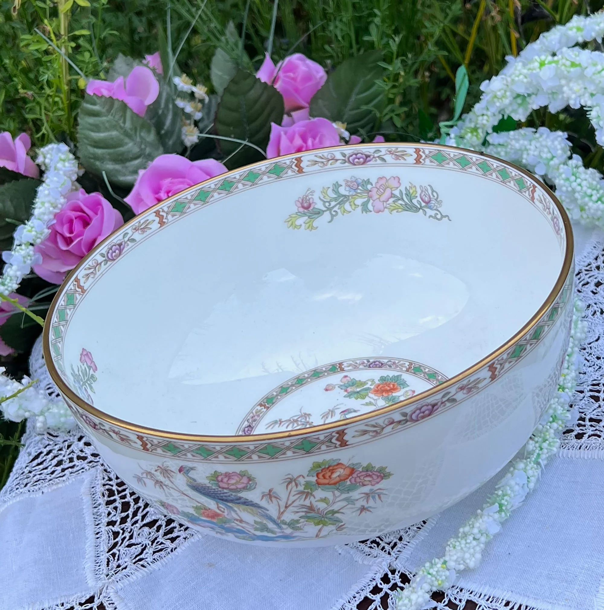 Wedgwood bone china Kutani Crane bowl