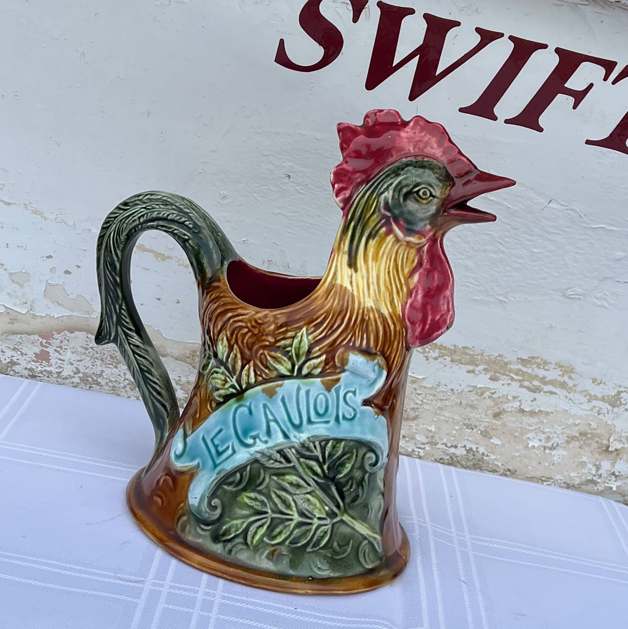 rooster2-pod808.jpg