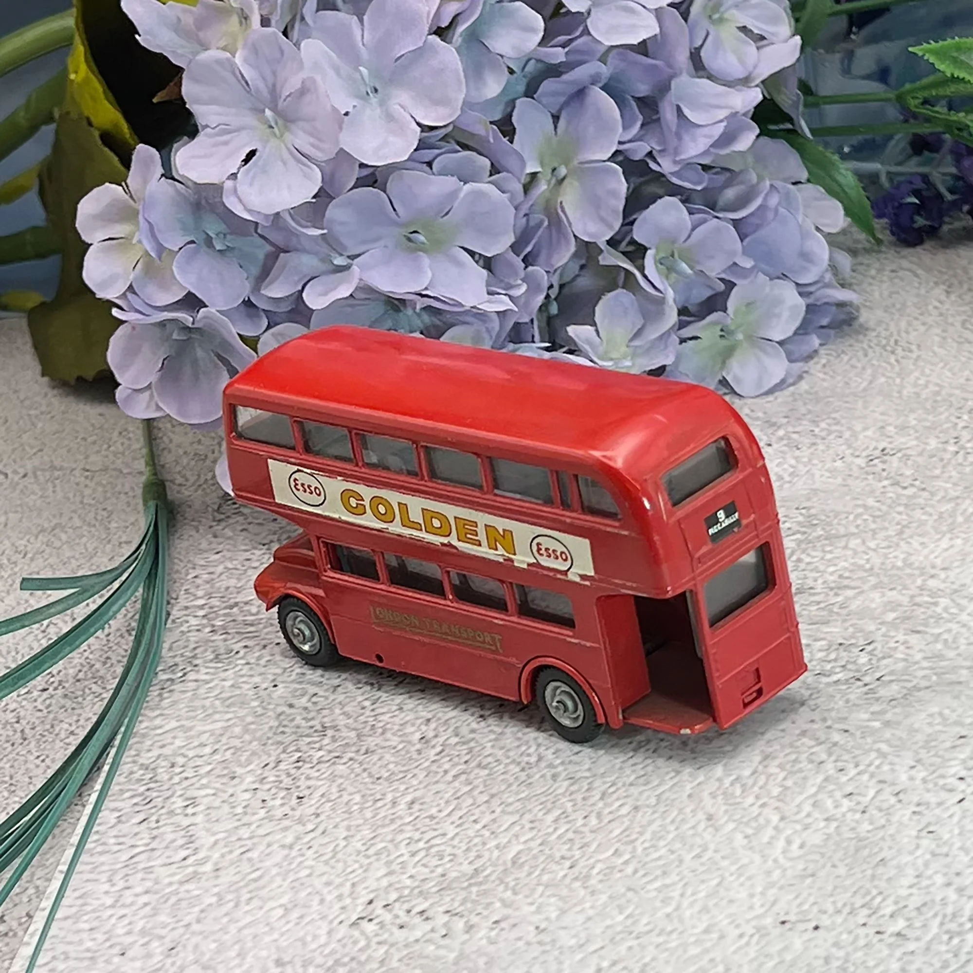 bus2-pod26B.jpg