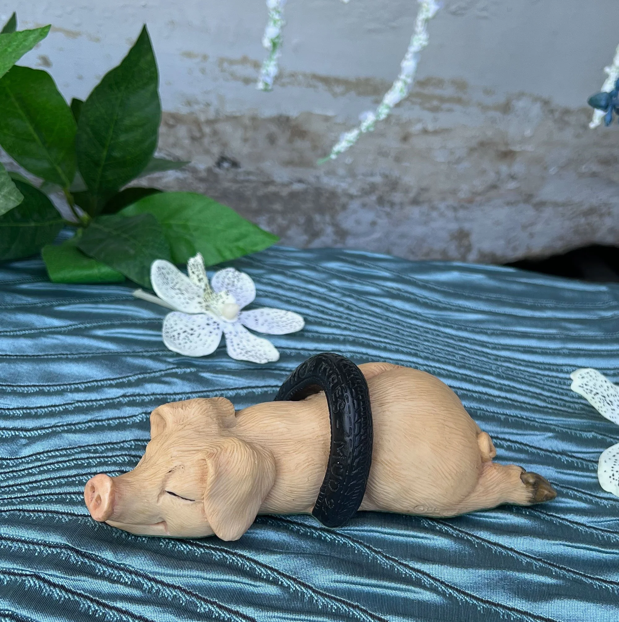 pig2-pod105.jpg