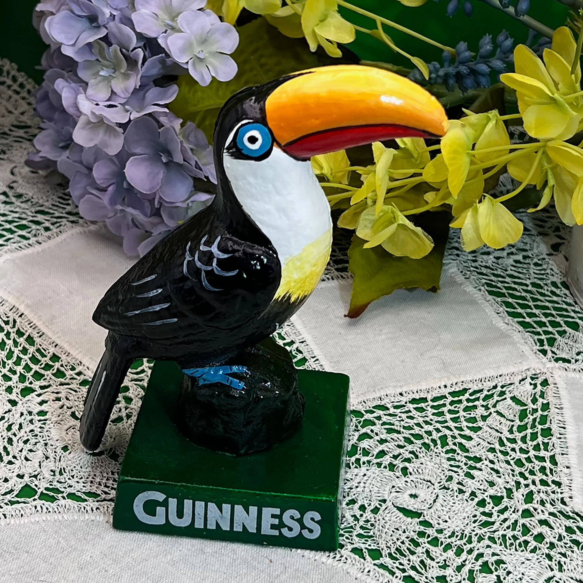 toucan2.jpg