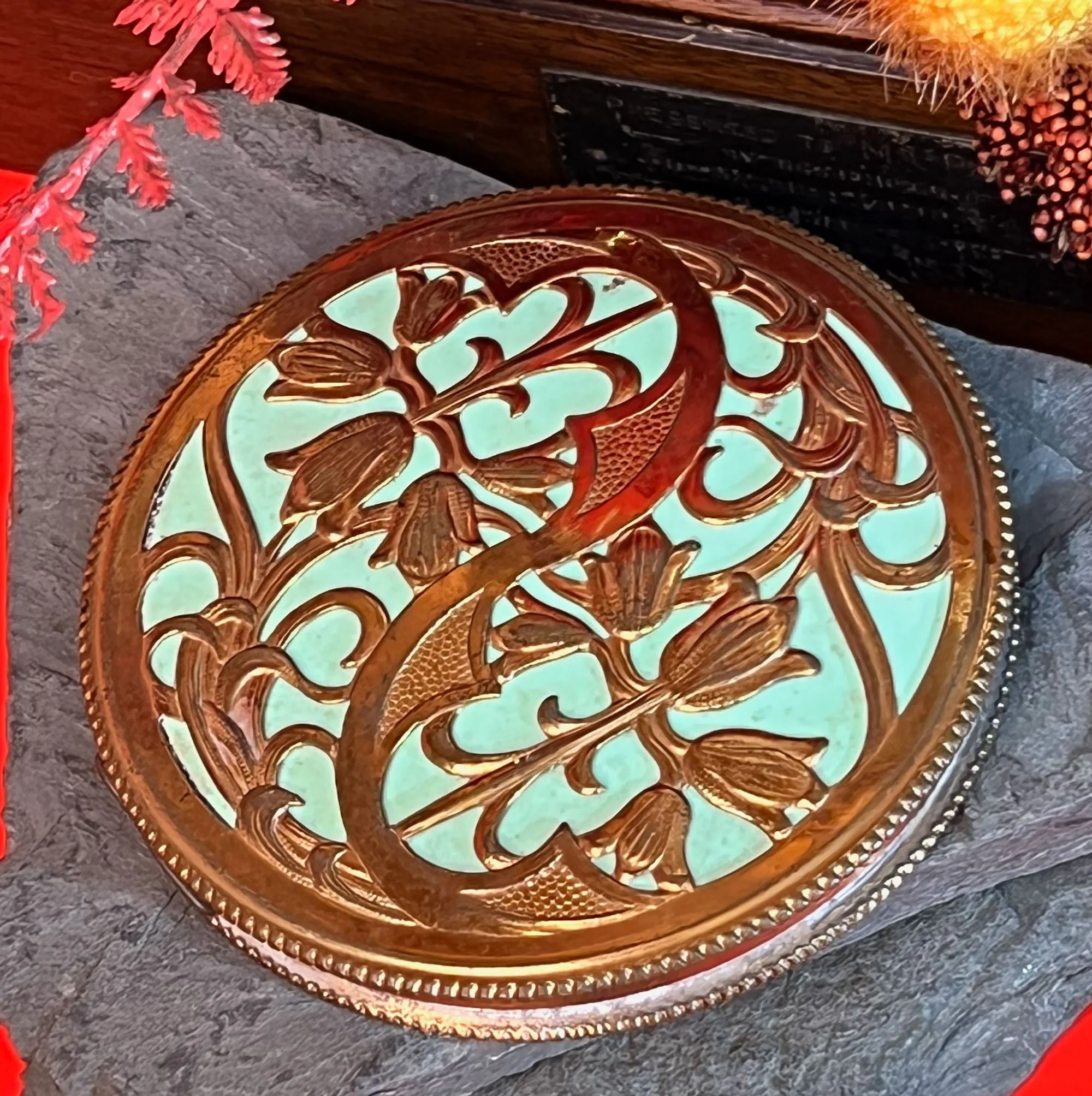 Powder Compact