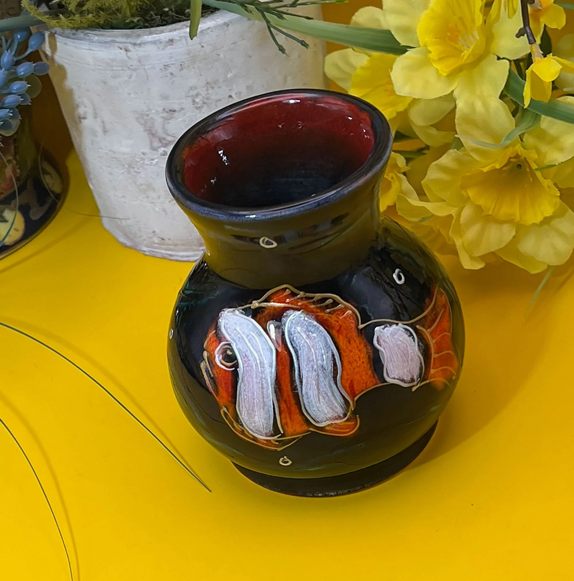 Anita Harris Clown Fish vase