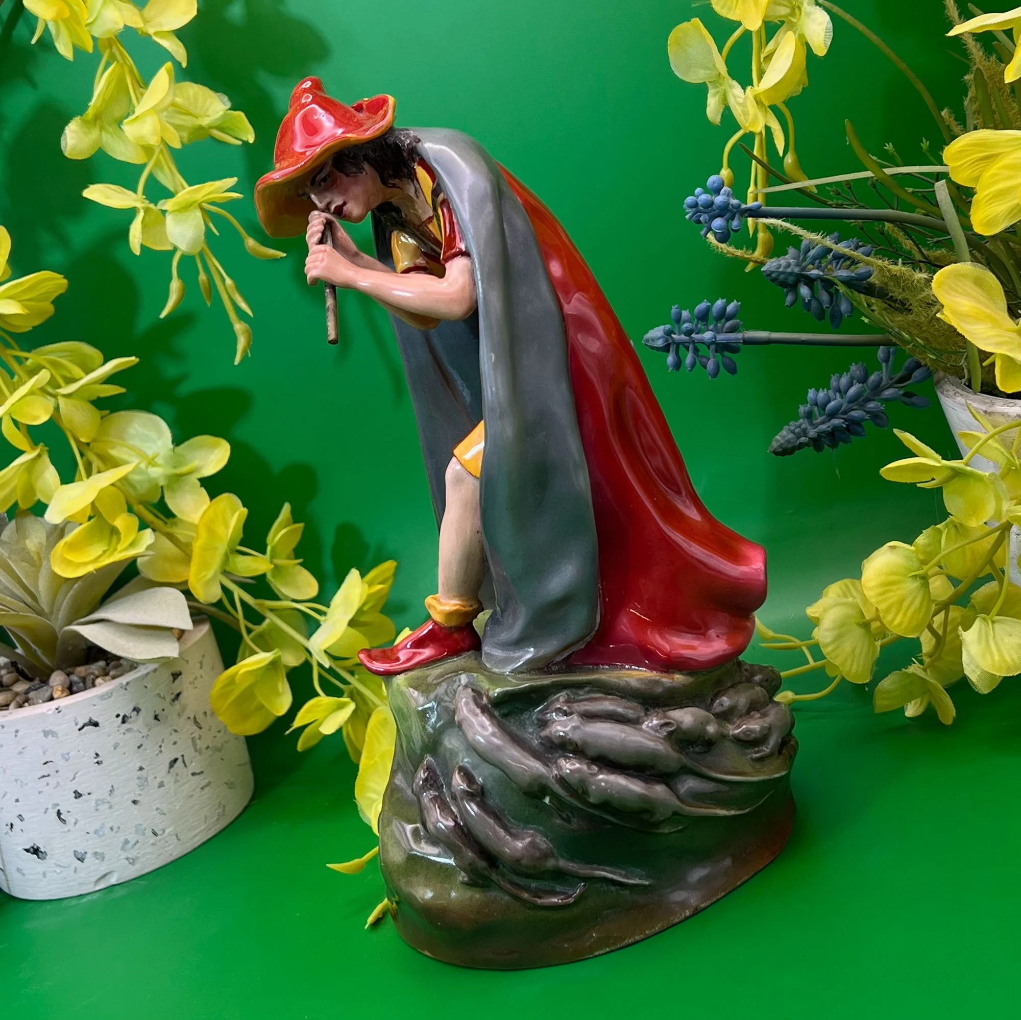 Crown Staffordshire Pied Piper figurine