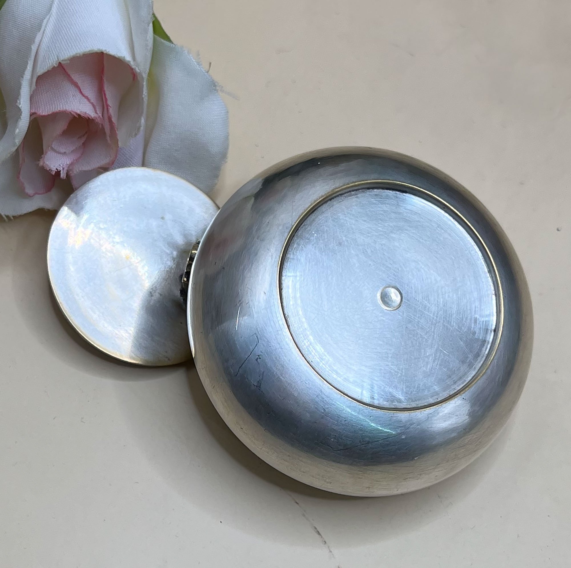 travel3-pod76.jpg