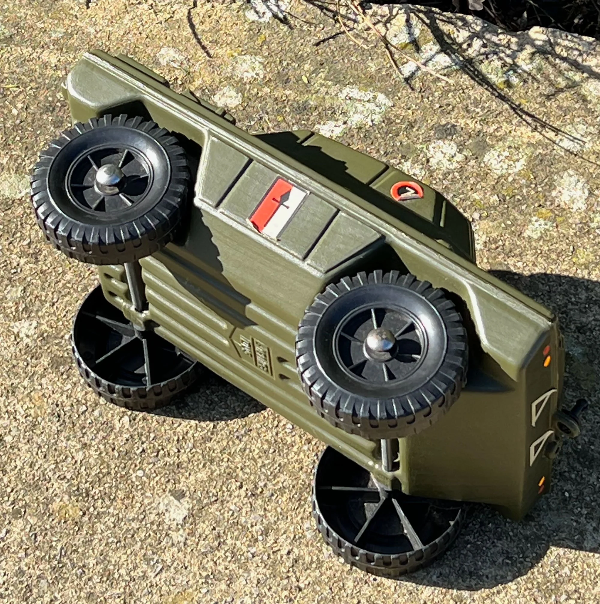 tank2-pod44.jpg