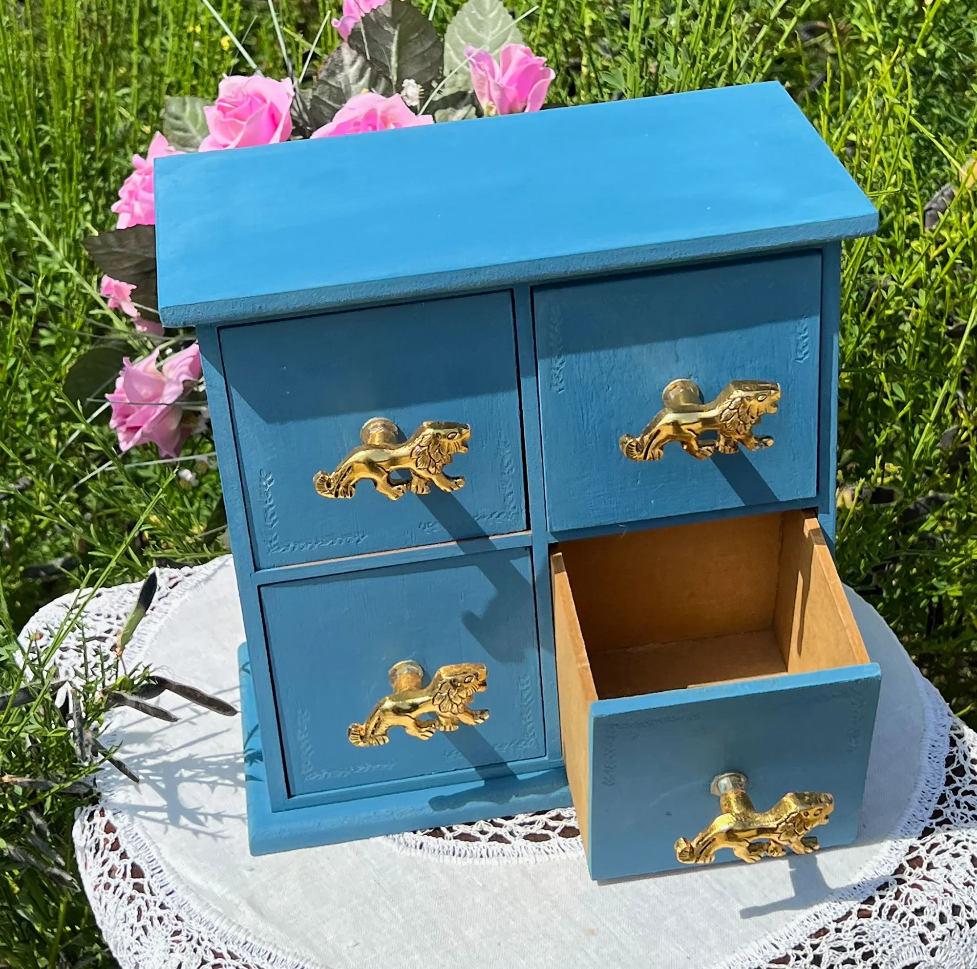 drawers2-pod69.jpg