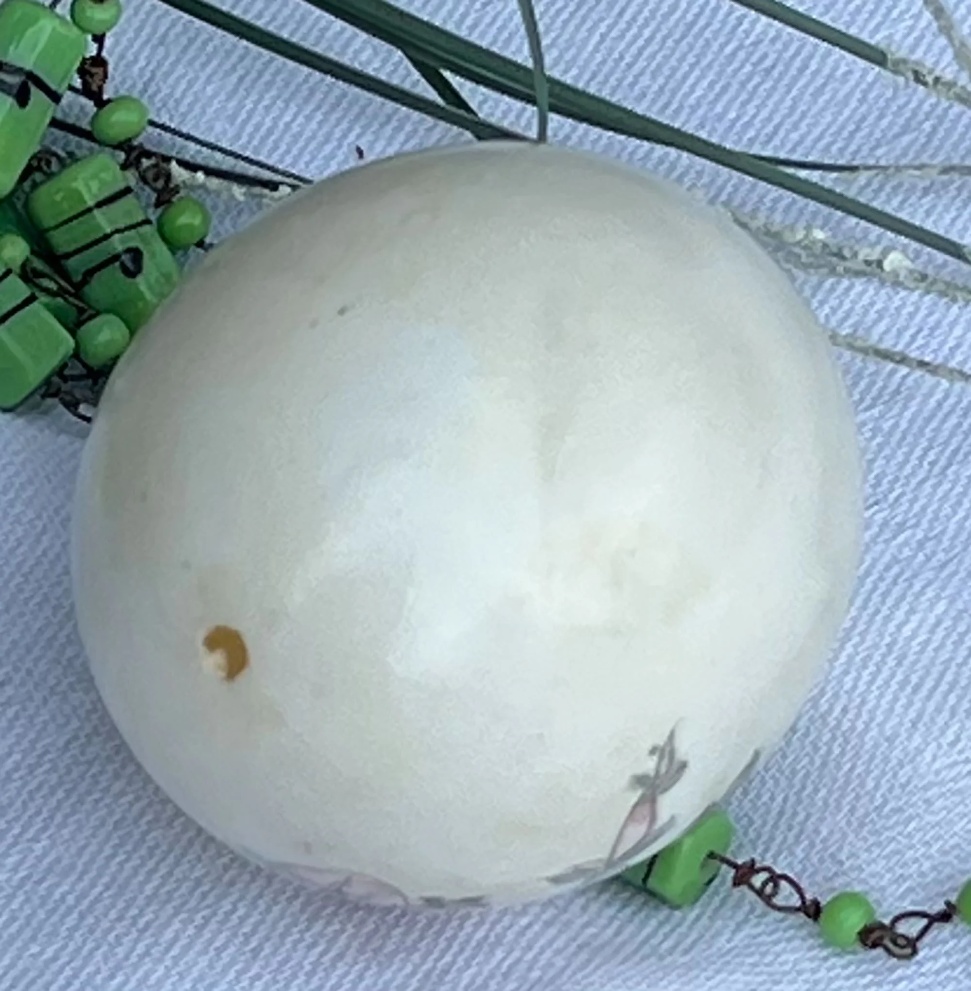 egg2-pod64.jpg
