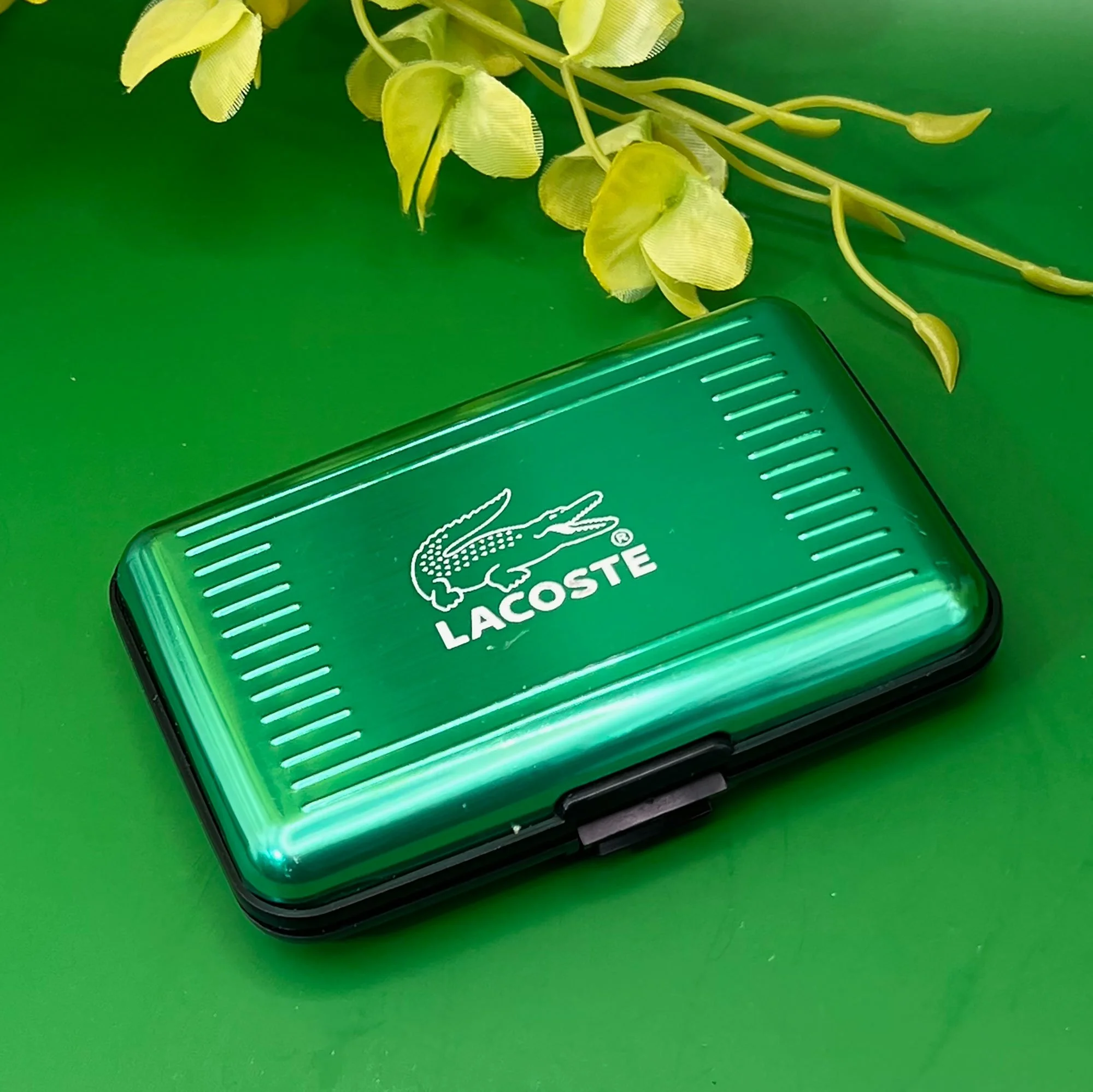 lacoste-pod61.jpg