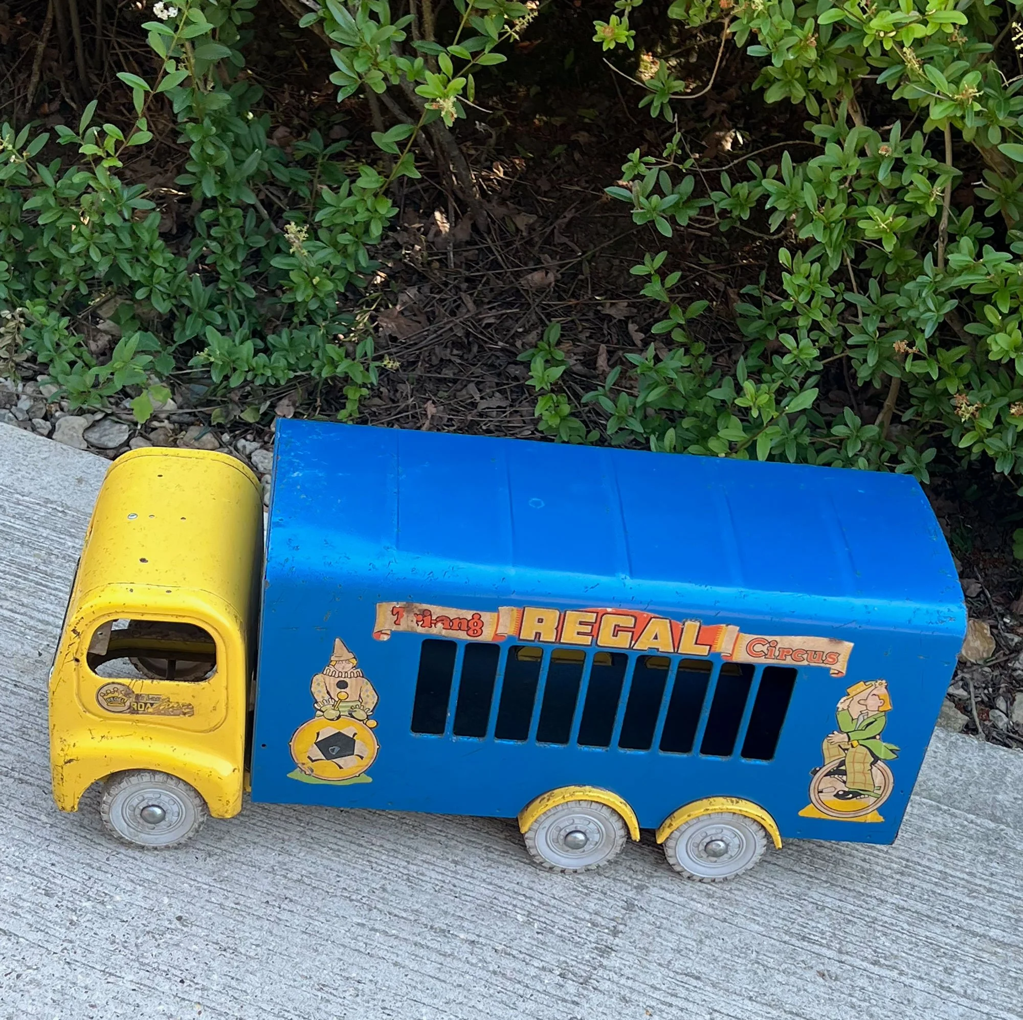 truck2-pod82.jpg