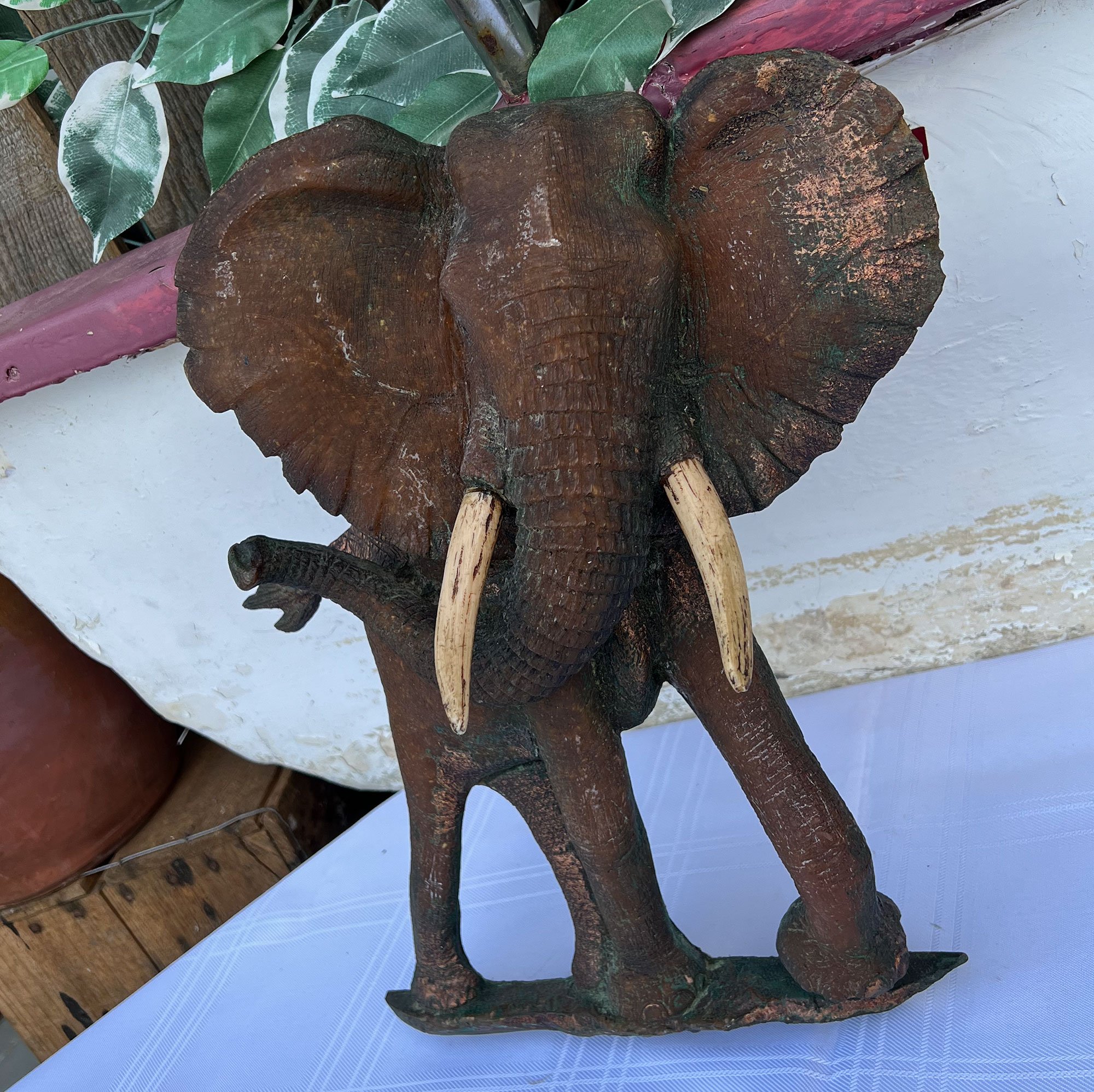 elephant2-pod27.jpg