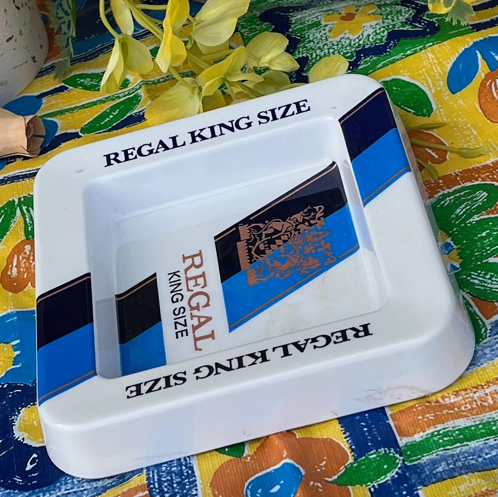 Regal King Size Cigarette ashtray