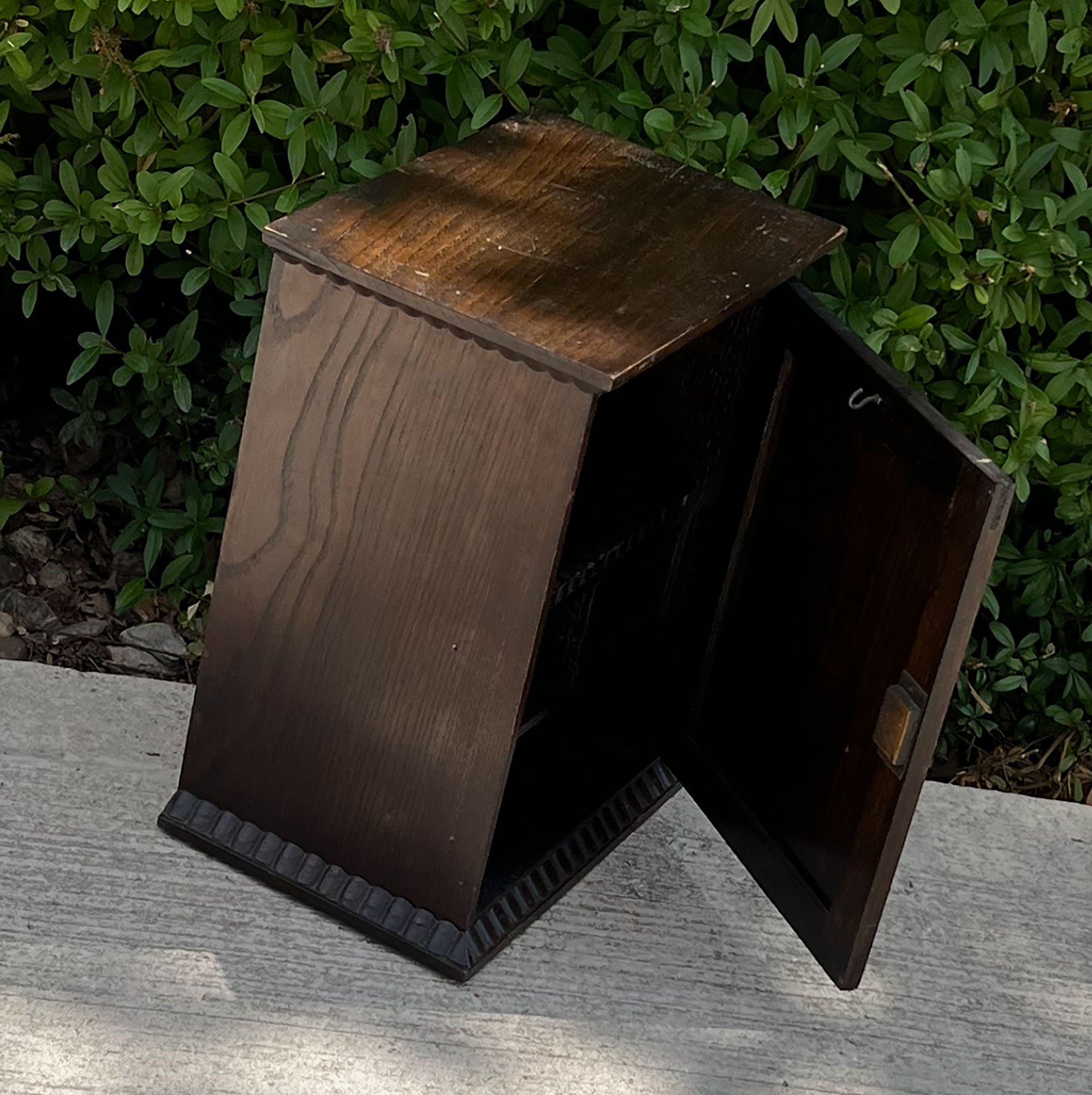 cabinet3-pod37.jpg