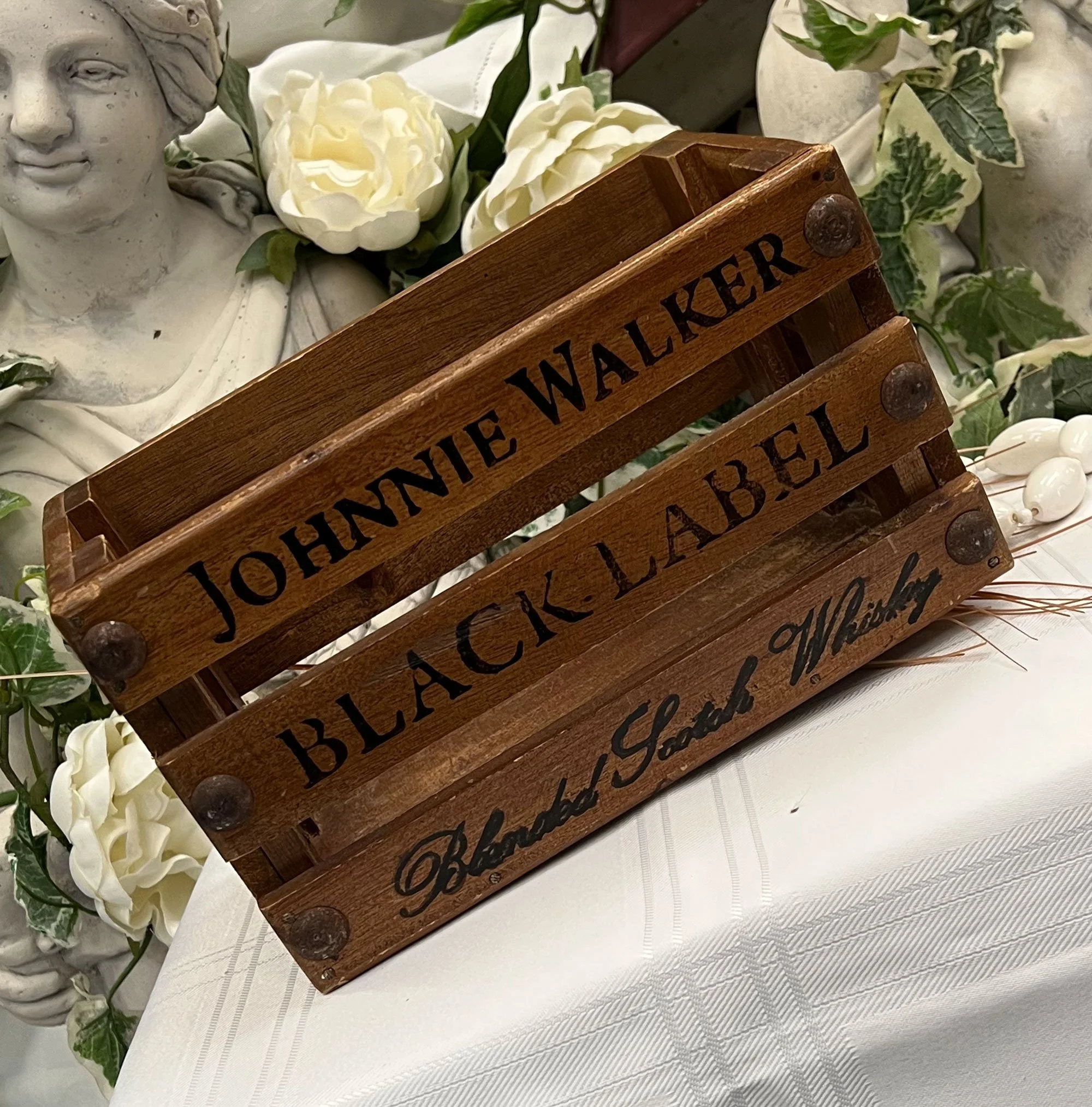 Johnnie Walker Crate
