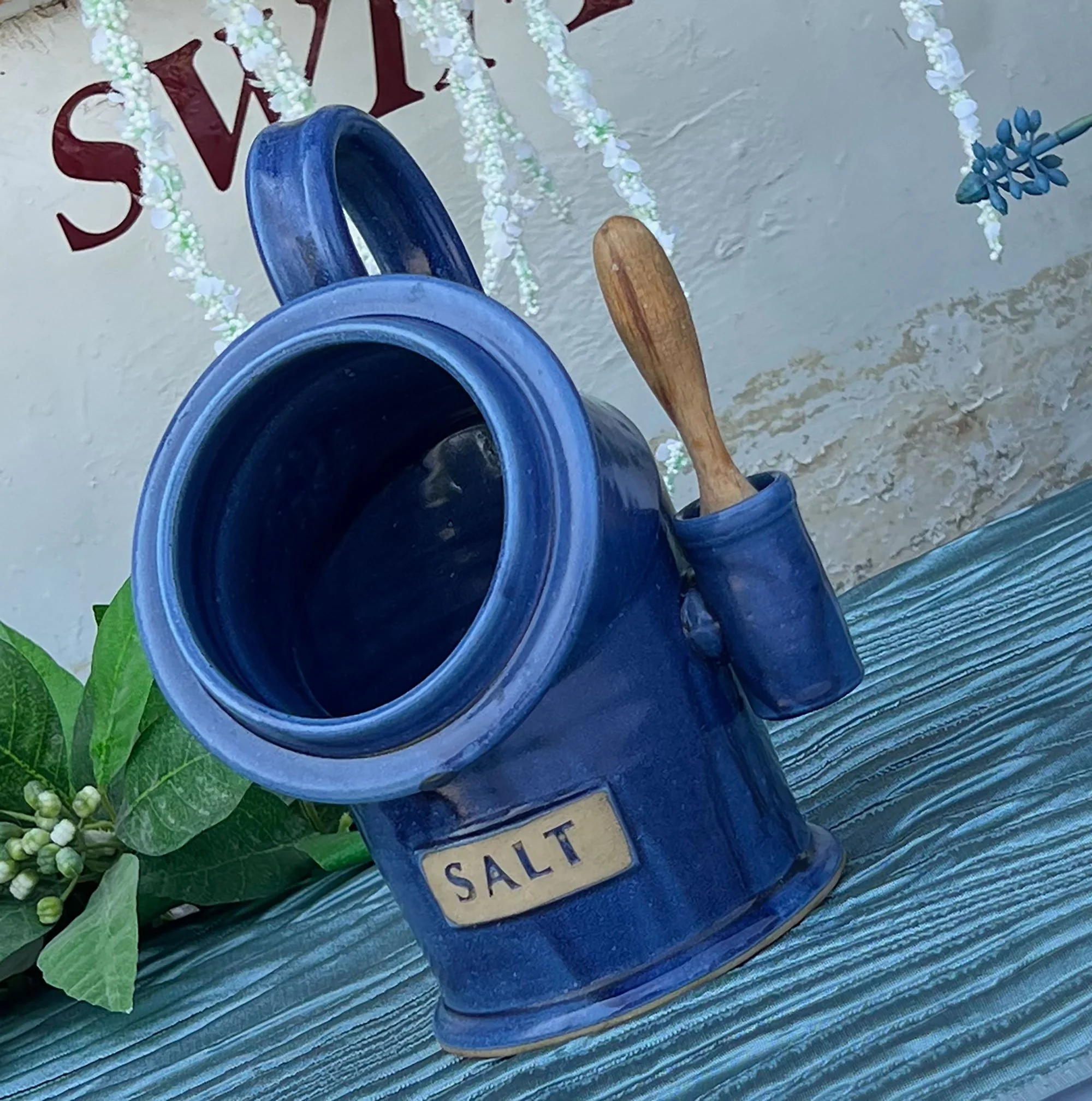 Bentham Pottery salt pig