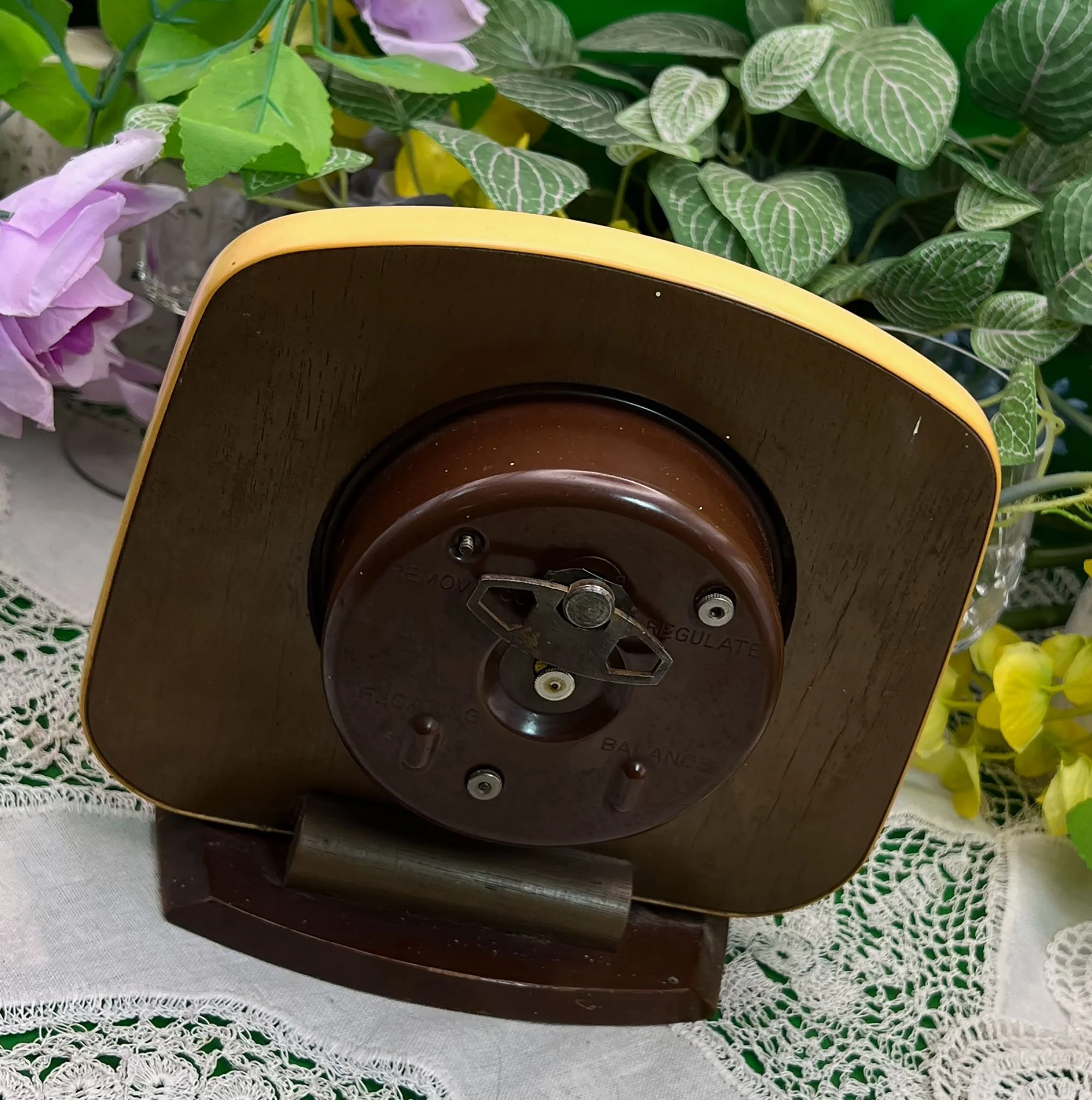 clock2-pod16.jpg