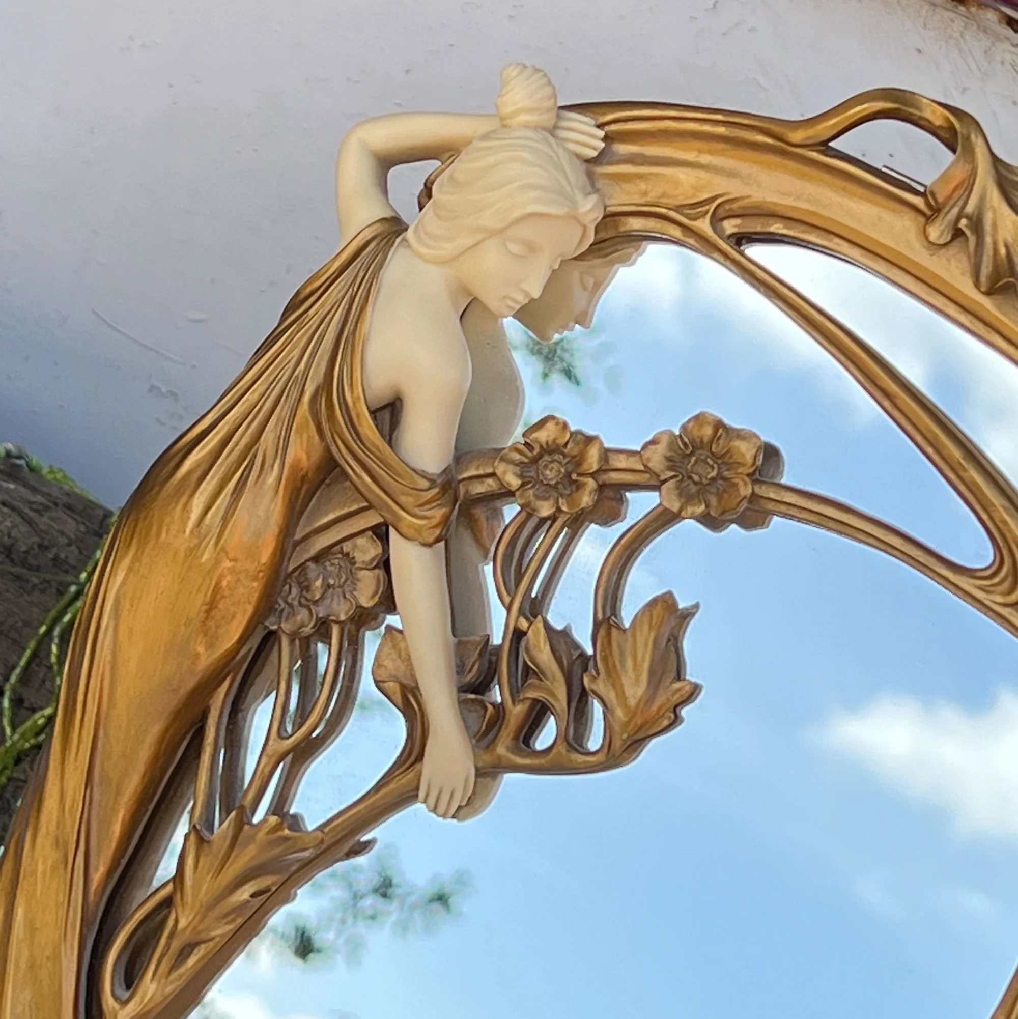 mirror2-pod82.jpg
