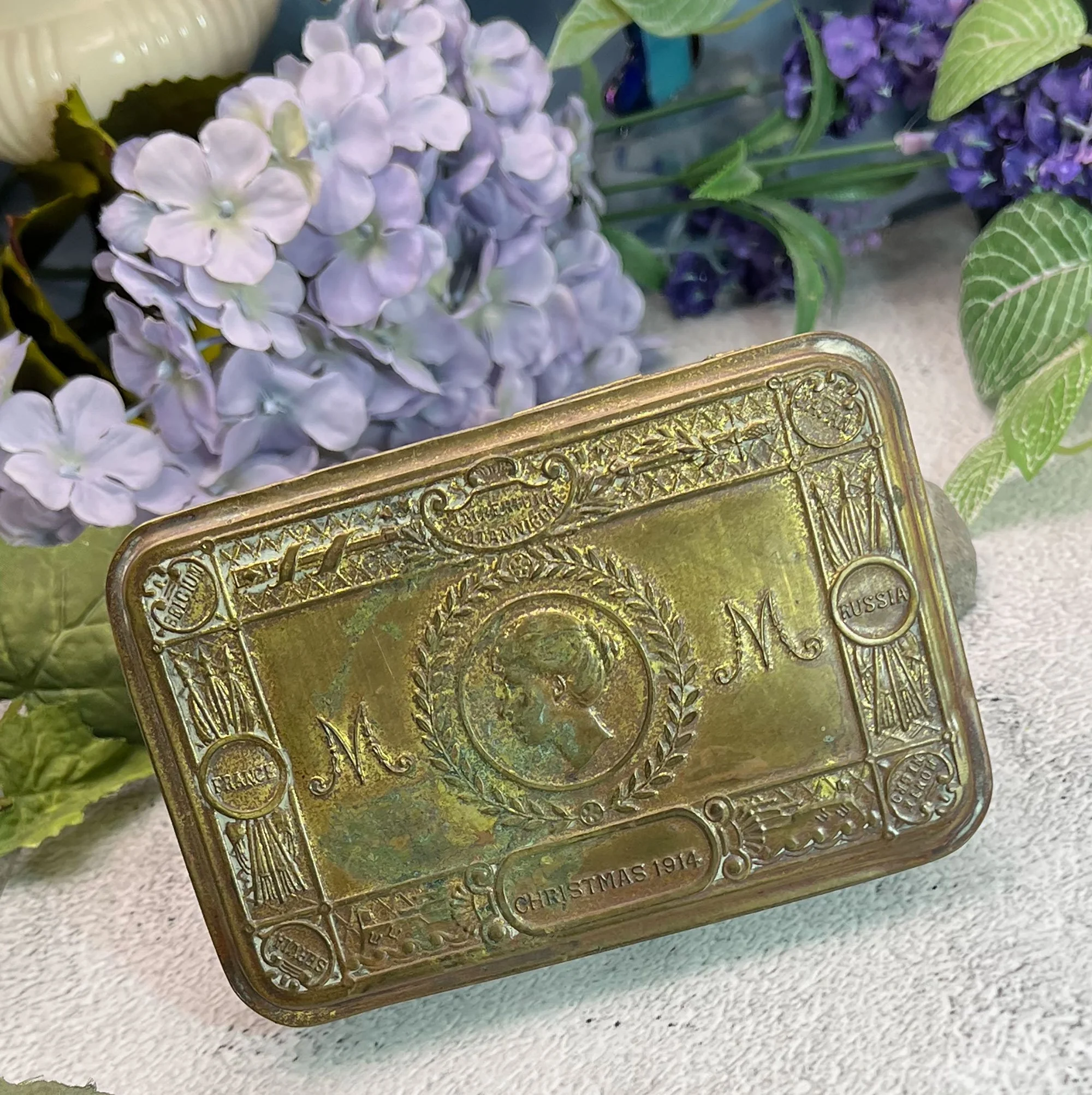 WW1 Christmas trench tin
