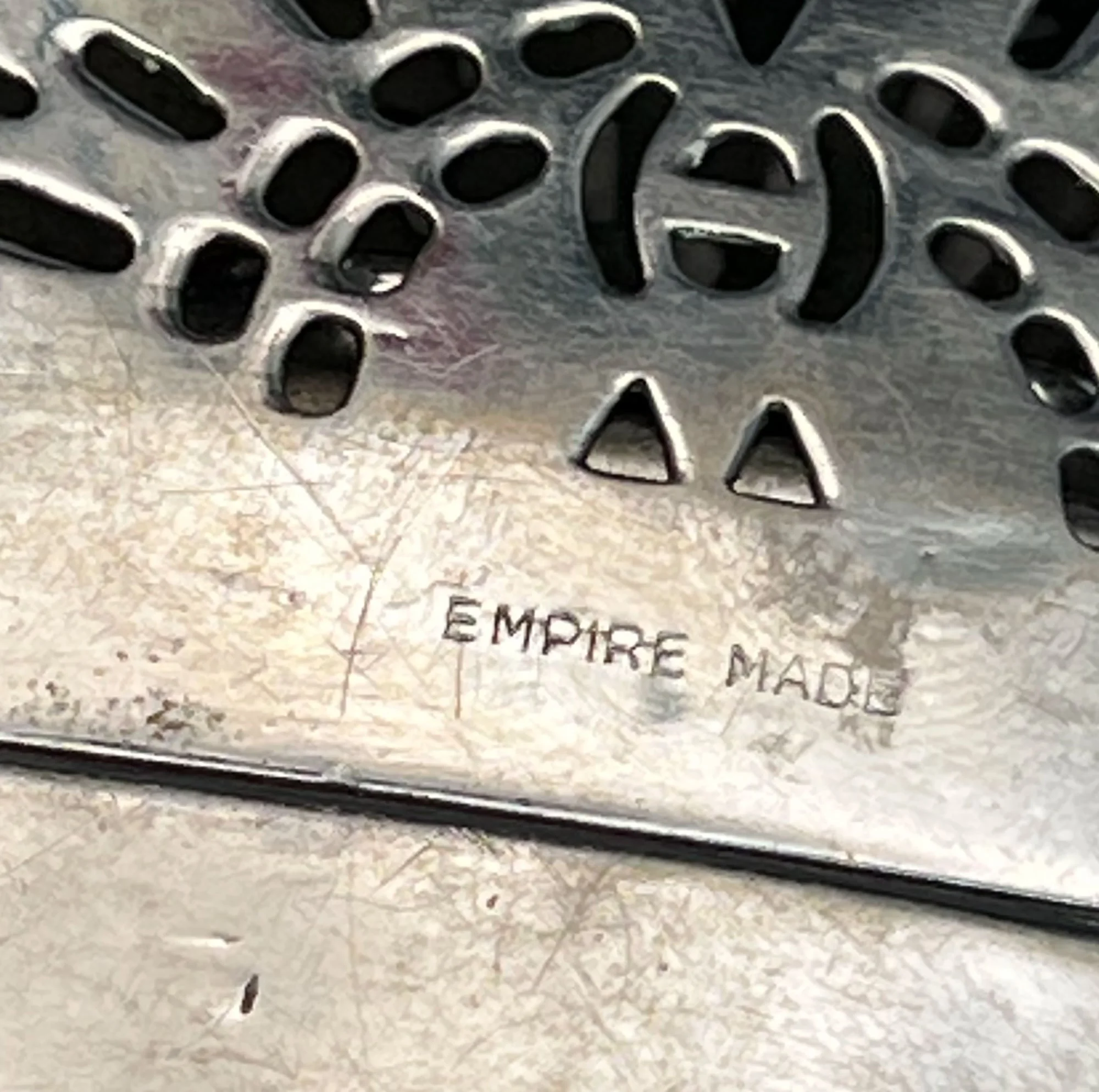 hand2-pod62.jpg