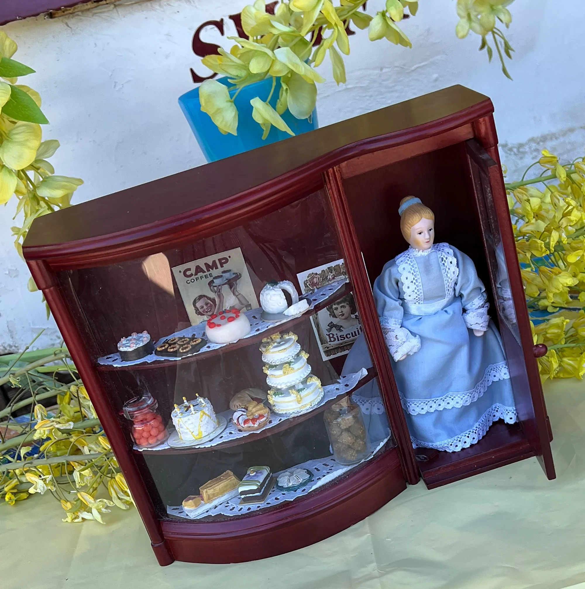 Miniature Cake Shop Display