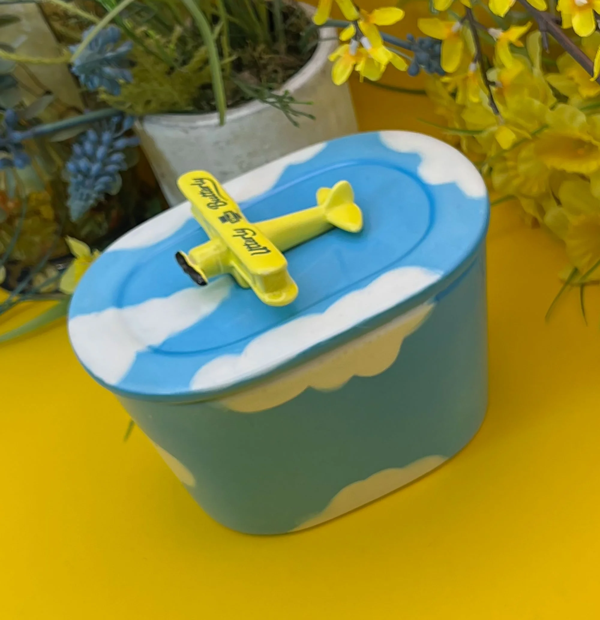 Advertising butter dish