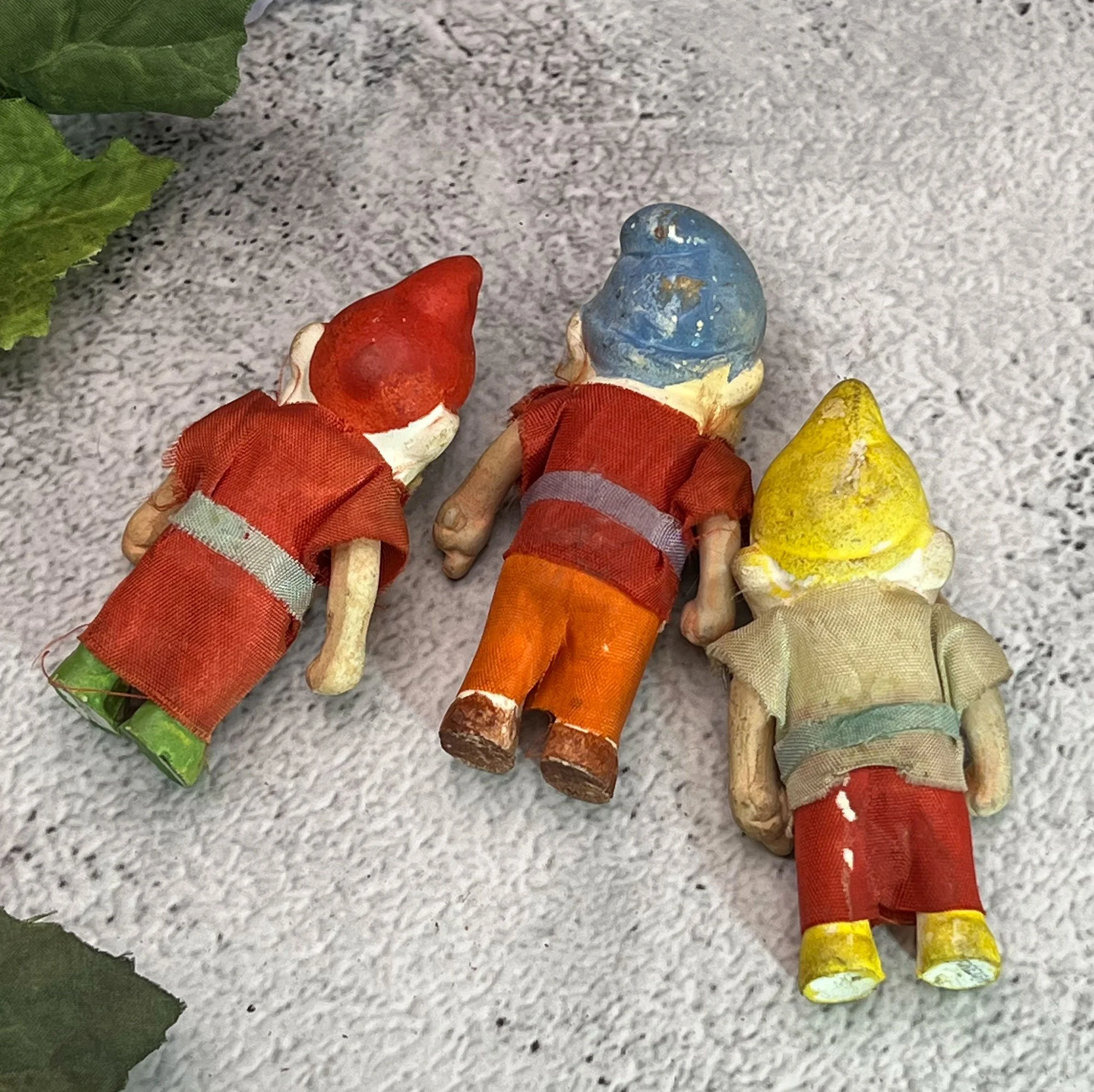 gnomes2-pod88.jpg