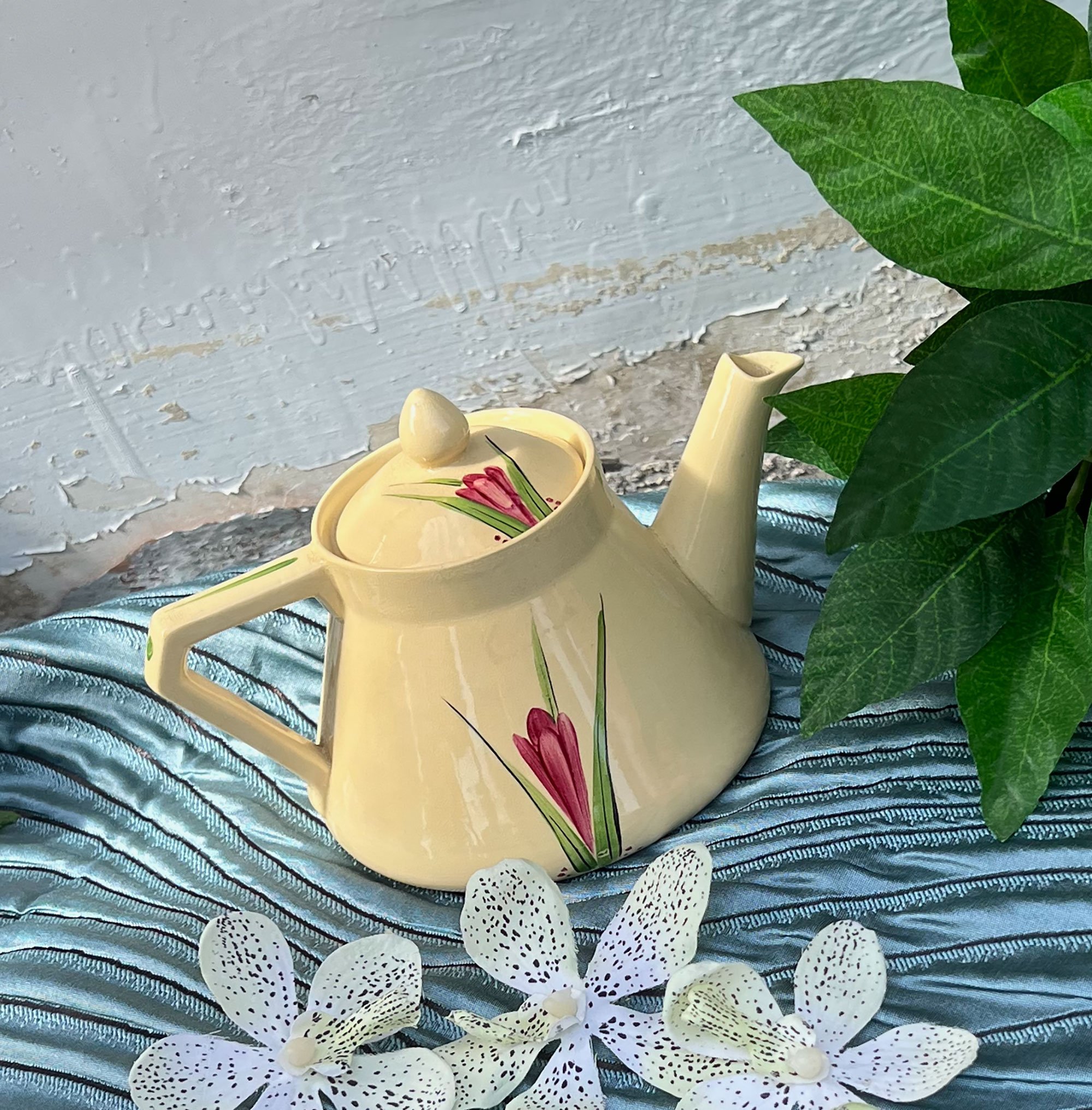 teapot2-pod105.jpg