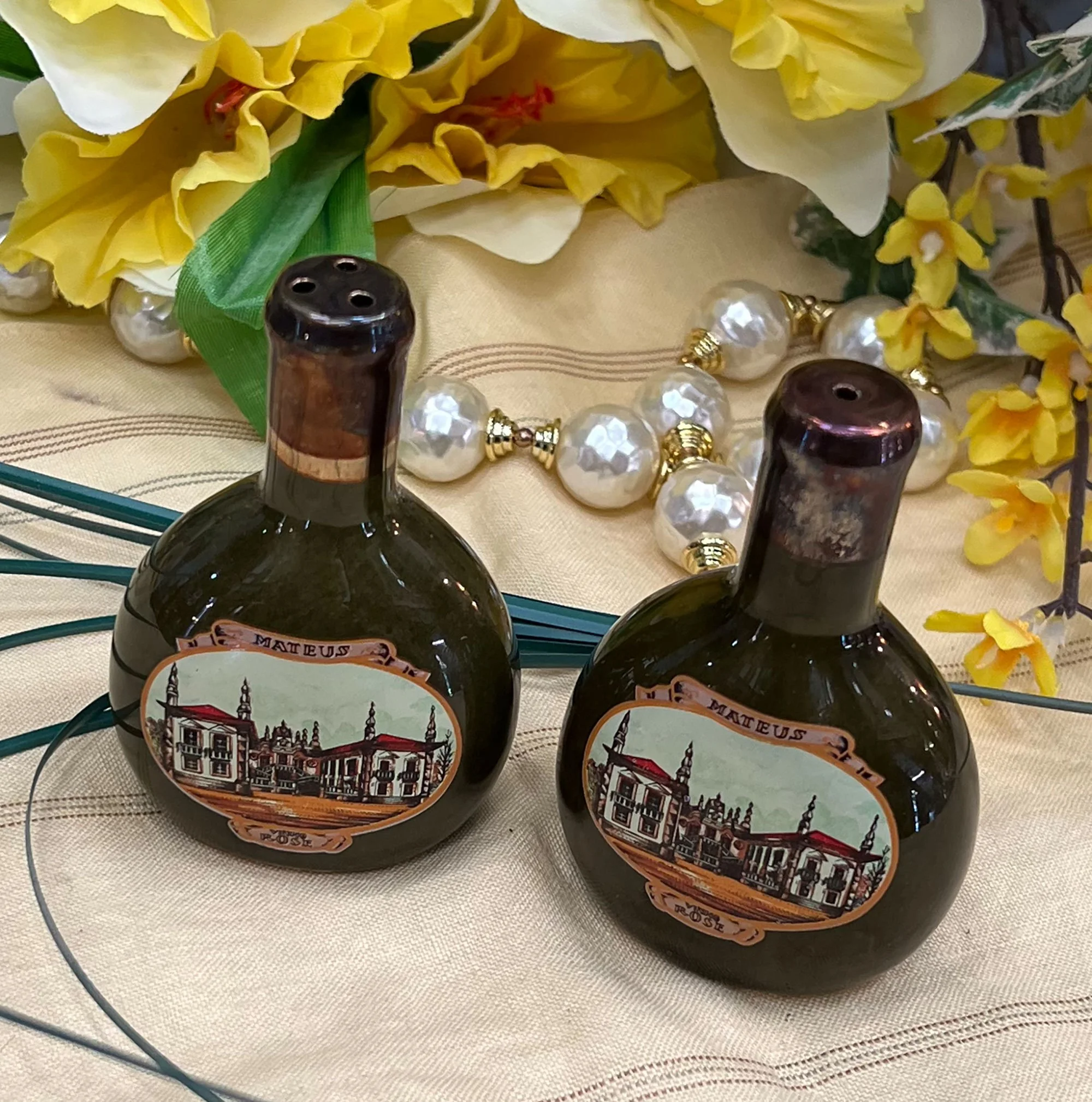 Mateus Rose Cruet Set