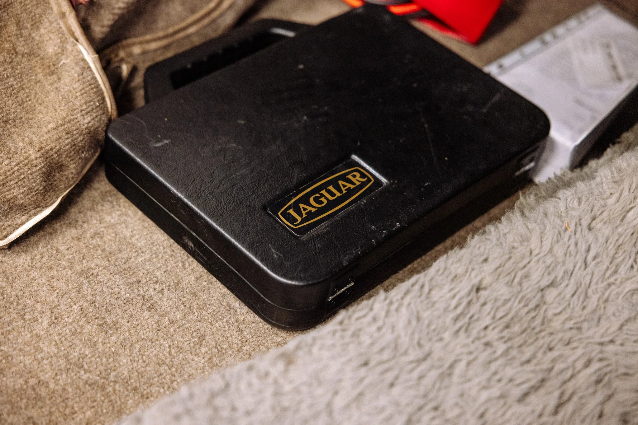 Muzicek Jaguar XJ-14.jpg