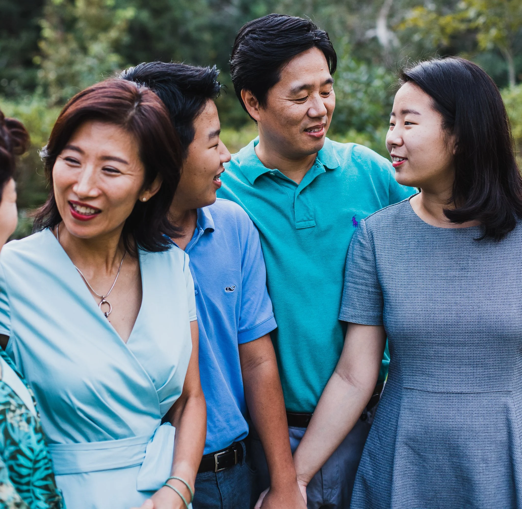 What do you talk about around the dinner table? Family time is precious