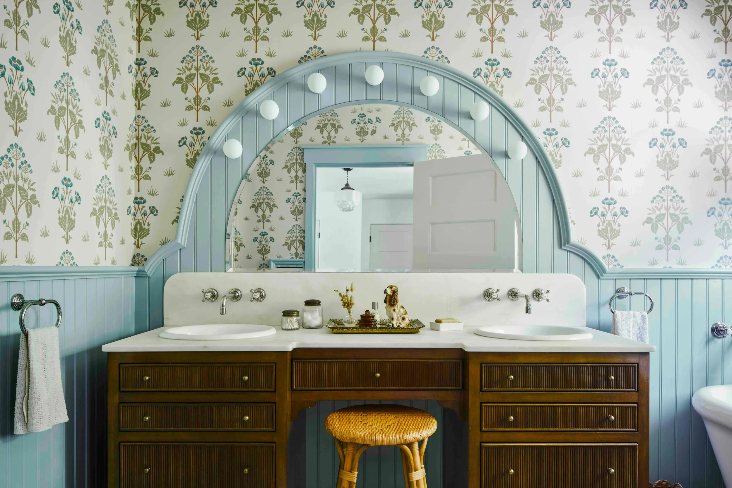 PRIMARY BATH 5217 6x4.jpeg