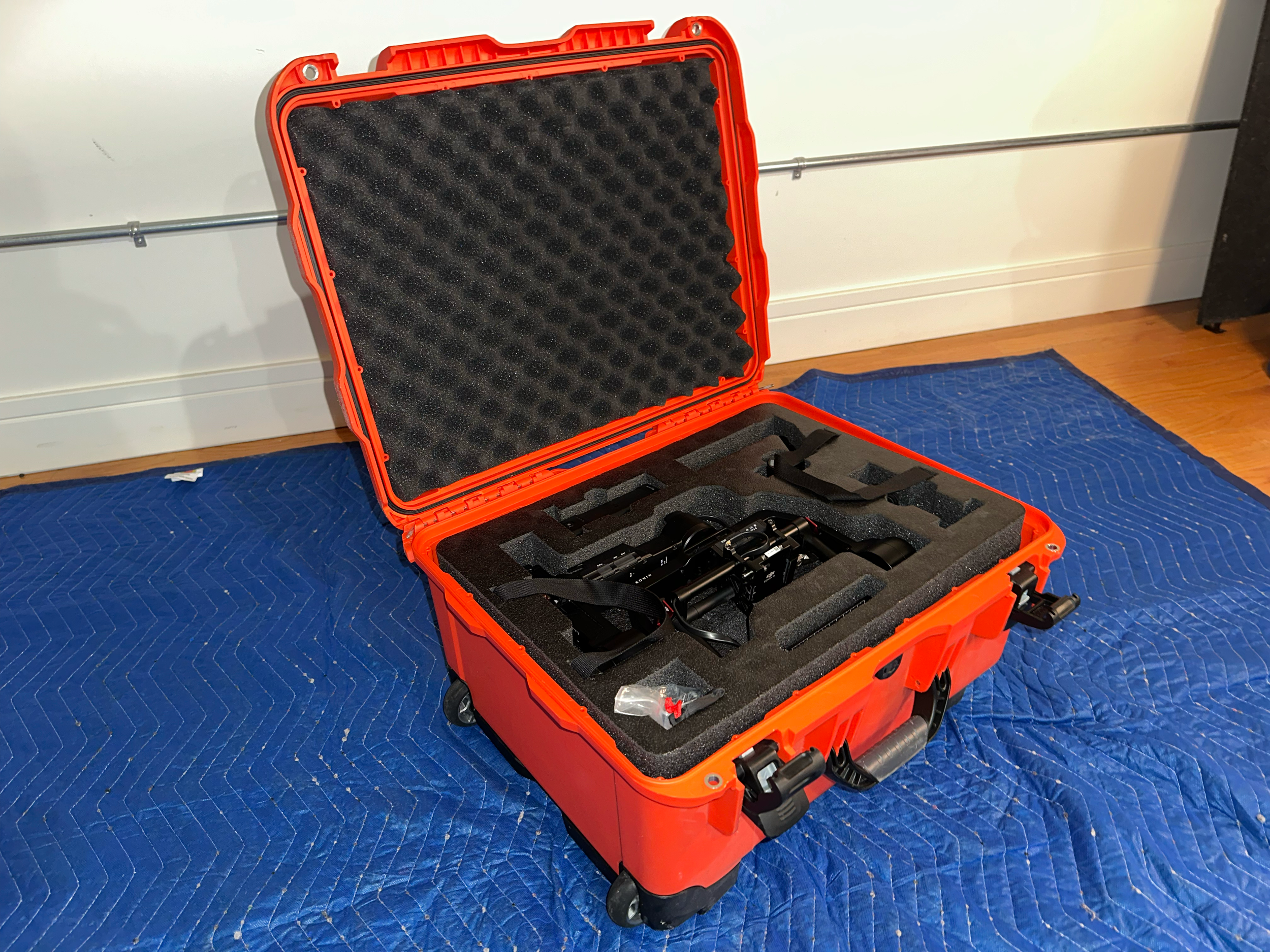 DJI Ronin-M 3-Axis Handheld Gimbal Stabilizer w/ Nanuk Hard Case
$750 (includes DJI Follow Focus)