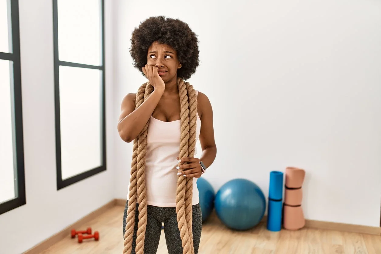 11 Effective Ways To Overcome Gym Anxiety For Good!