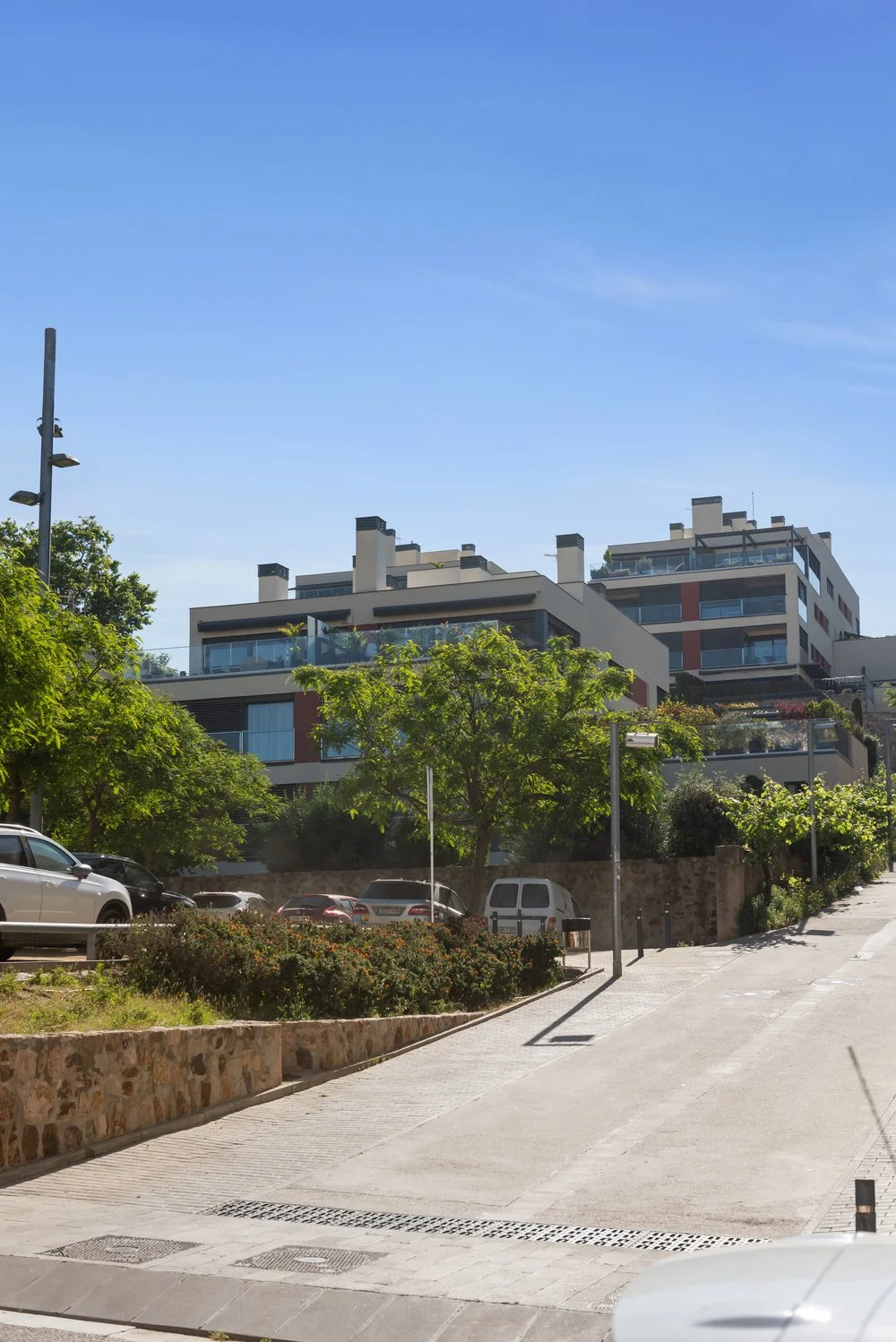 One_7_Carrer_Miquel_de_Caldero_2_1_Alella_Medium_SP2025_10_20250531-093737.jpg