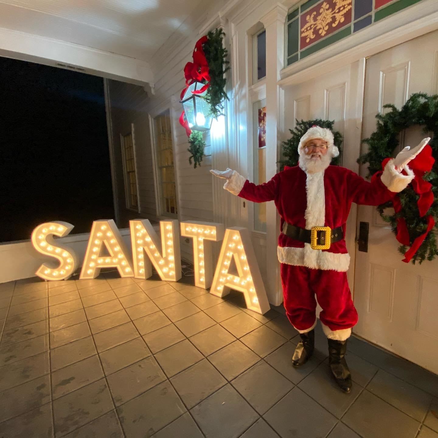 Santa is ready, and so are we! We can&rsquo;t wait to spend a magical evening with you! It&rsquo;s not too late to grab tickets and there are only a few left! See you soon 🎅🍪🎄

https://www.eventbrite.com/e/an-evening-with-santa-tickets-74954147773